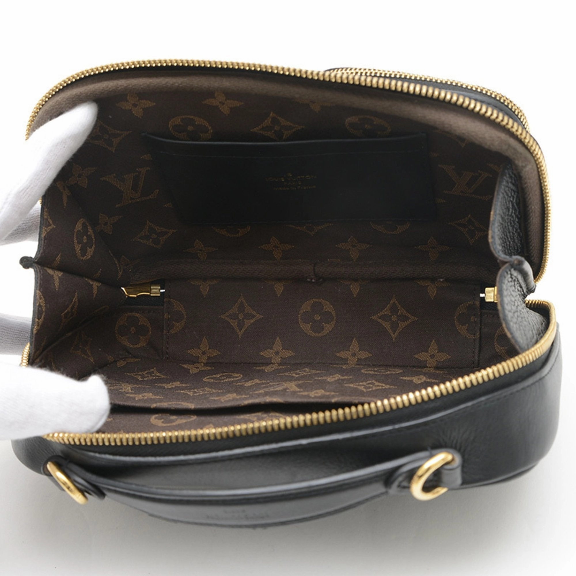 Louis Vuitton Leather Pouch Sling Bag (Pre-Owned)
