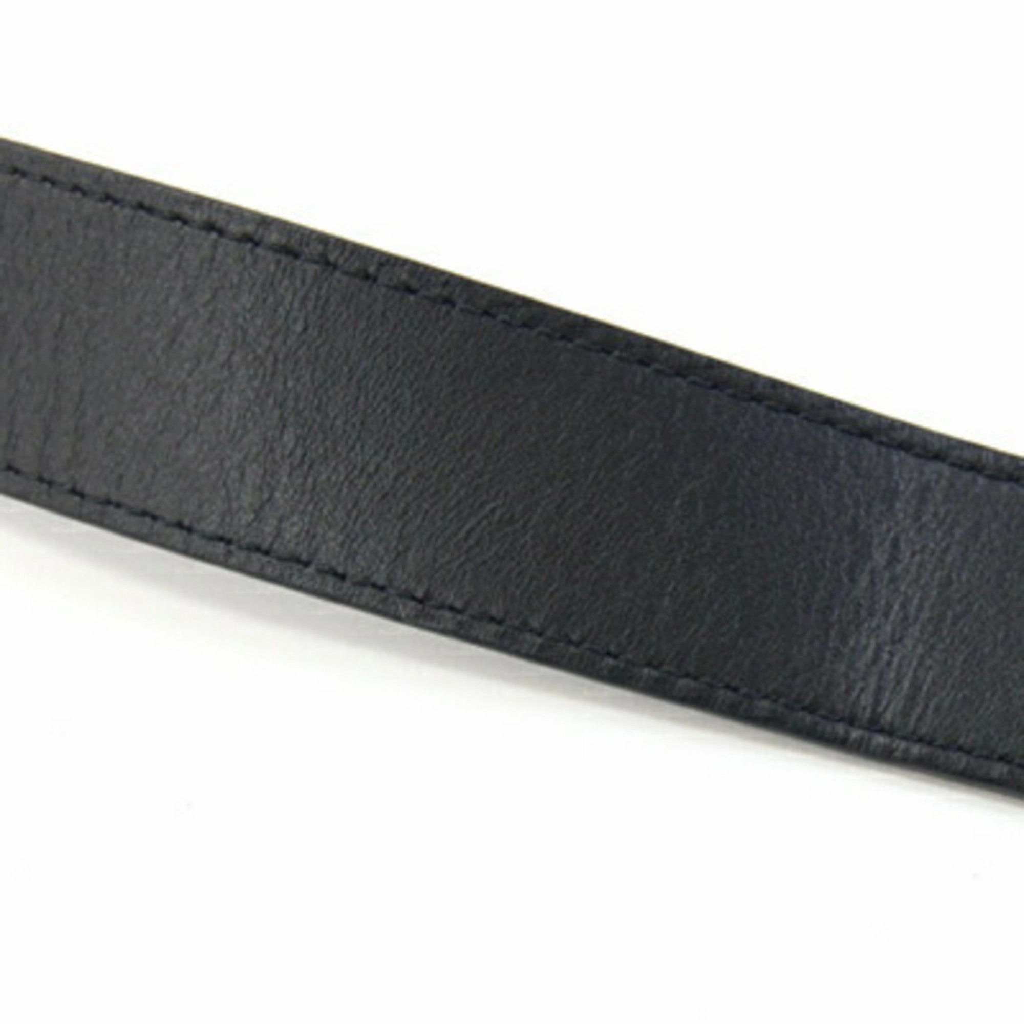 Louis Vuitton Leather Shoulder Bag (Pre-Owned)