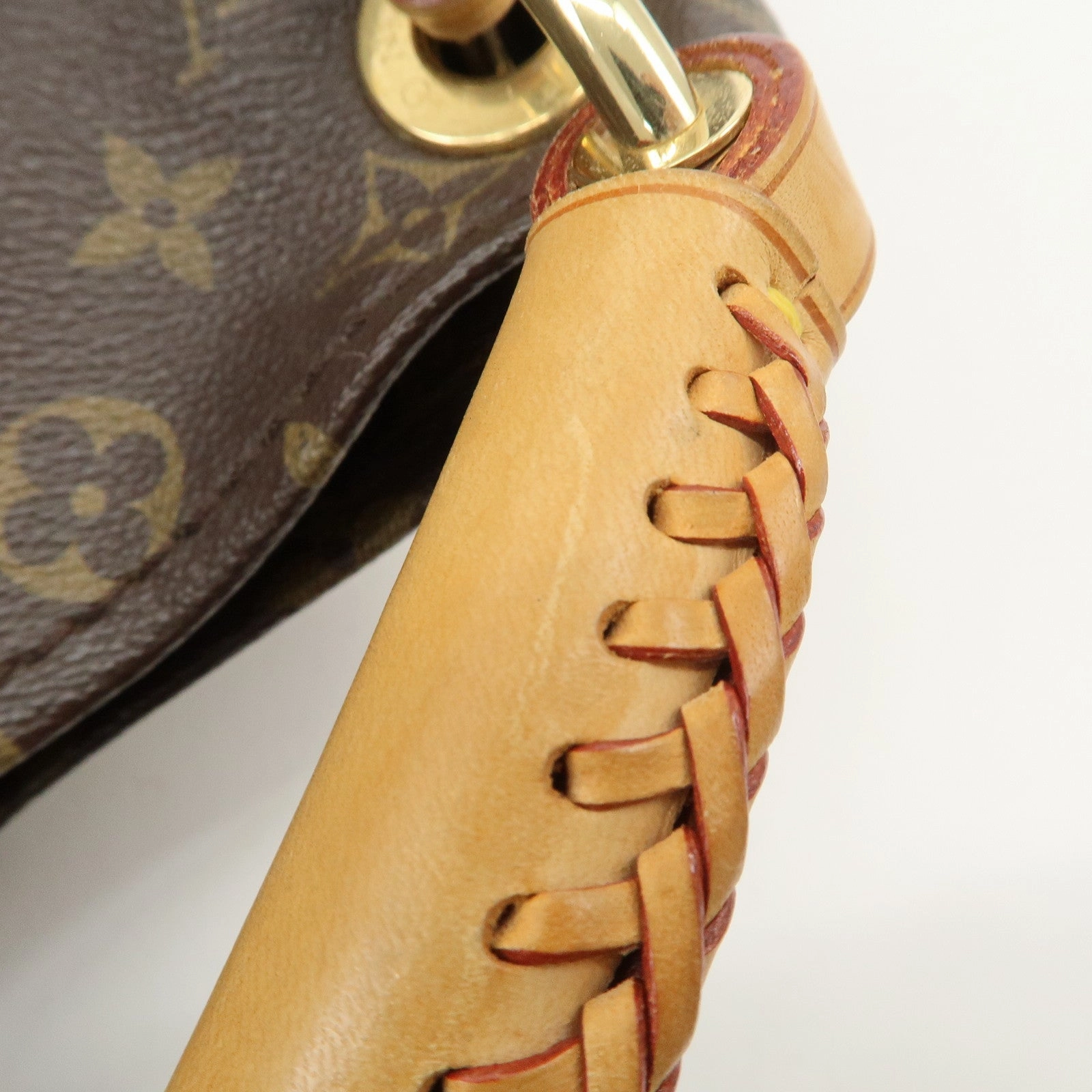 Louis Vuitton Monogram Artsy MM Shoulder Bag Brown M40249