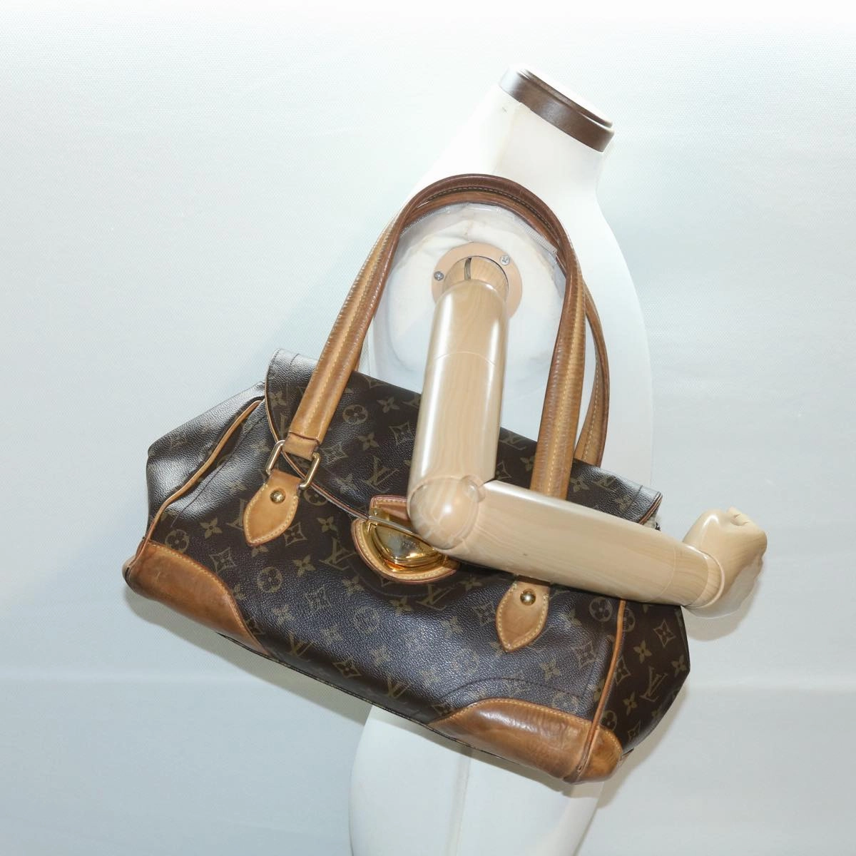 LOUIS VUITTON Monogram Beverly GM Shoulder Bag M40120 LV yk6152B