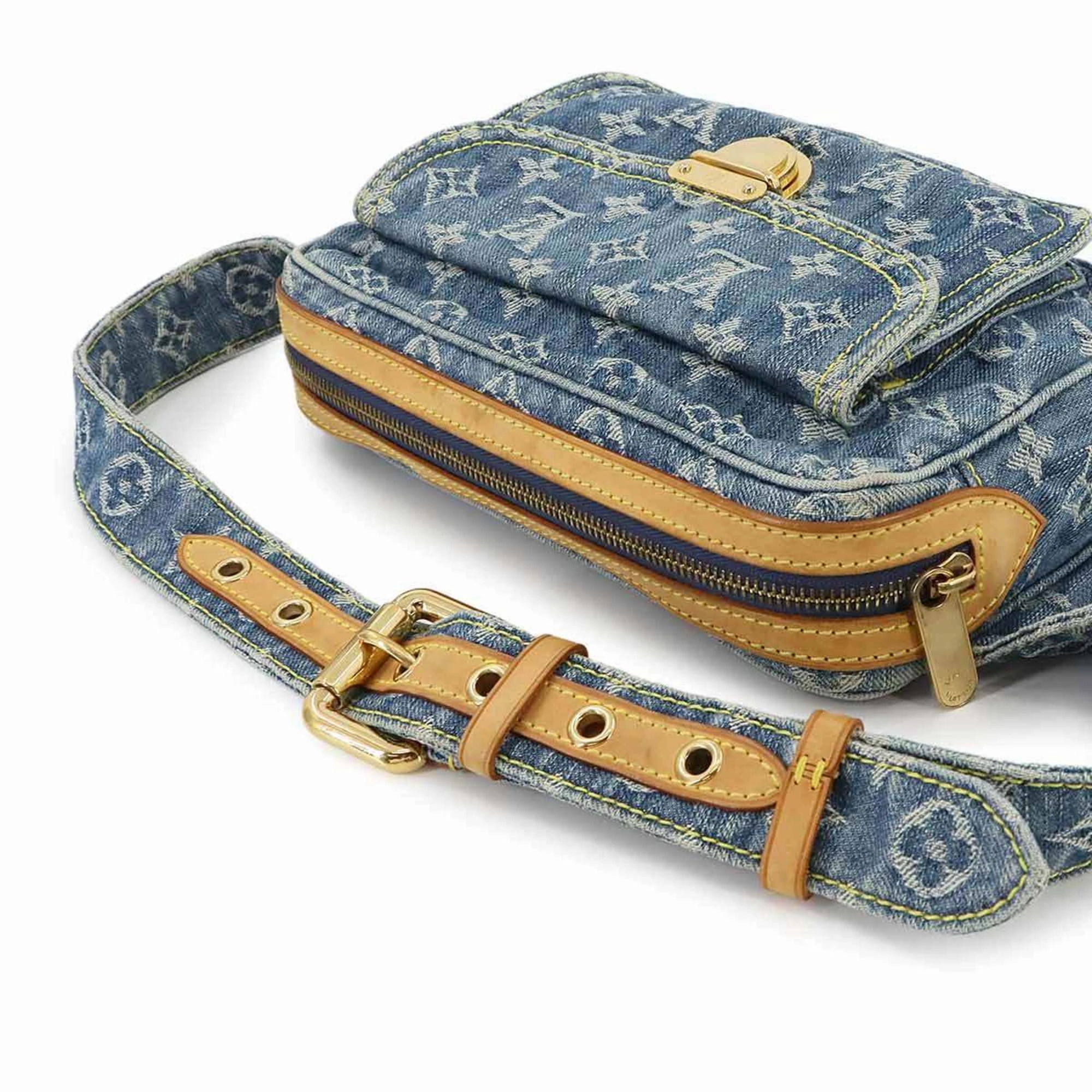 Louis Vuitton Monogram Canvas Fanny Pack Pouch Sling Bag (Pre-Owned)