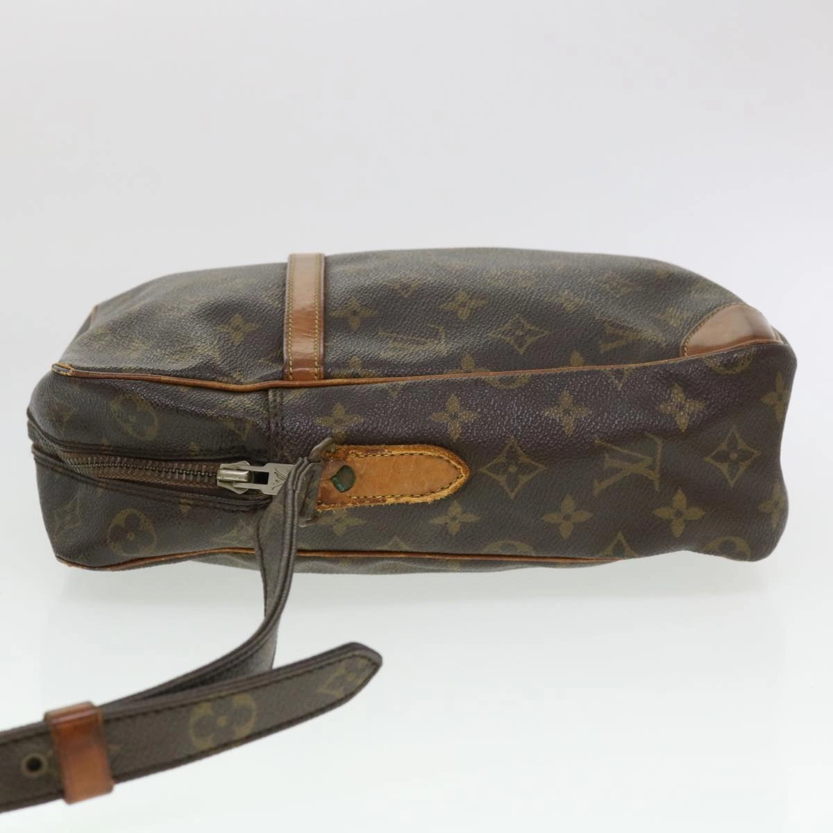 LOUIS VUITTON Monogram Danube MM Shoulder Bag M45264 LV B167