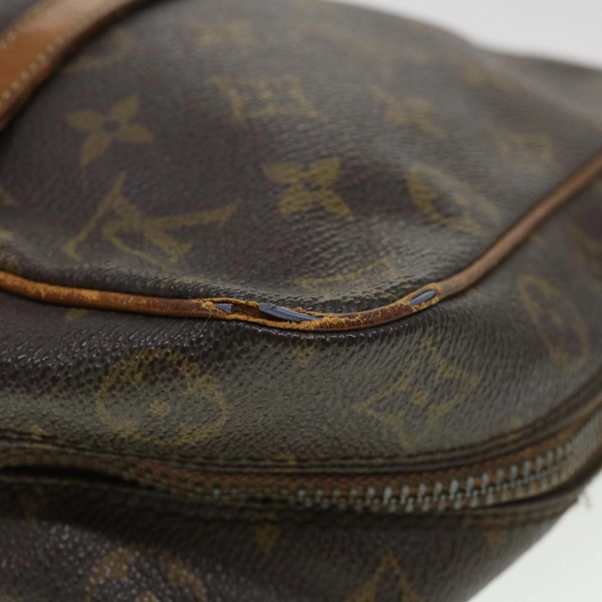 LOUIS VUITTON Monogram Danube MM Shoulder Bag M45264 LV B167