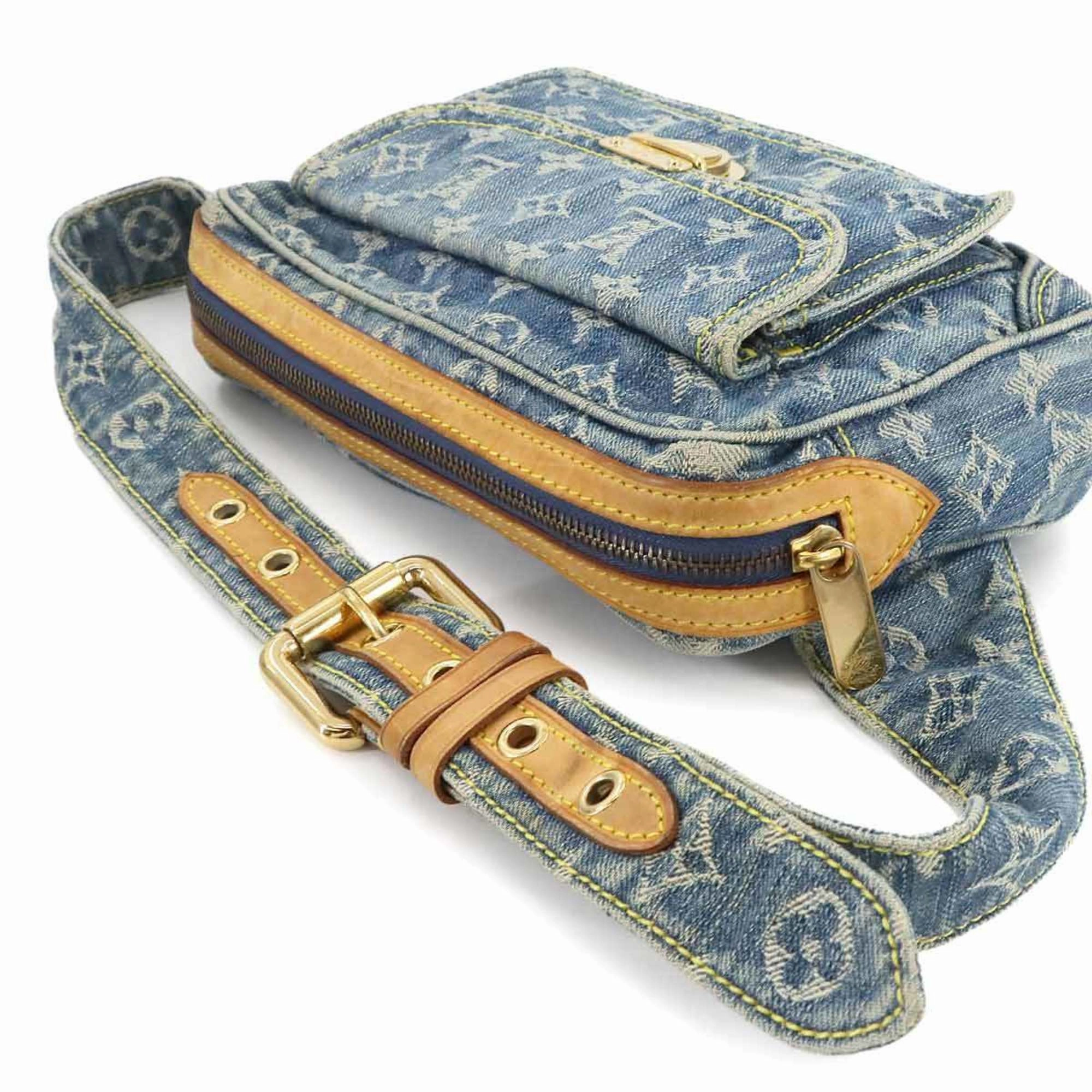 Louis Vuitton Monogram Fanny Pack Pouch Sling Bag (Pre-Owned)