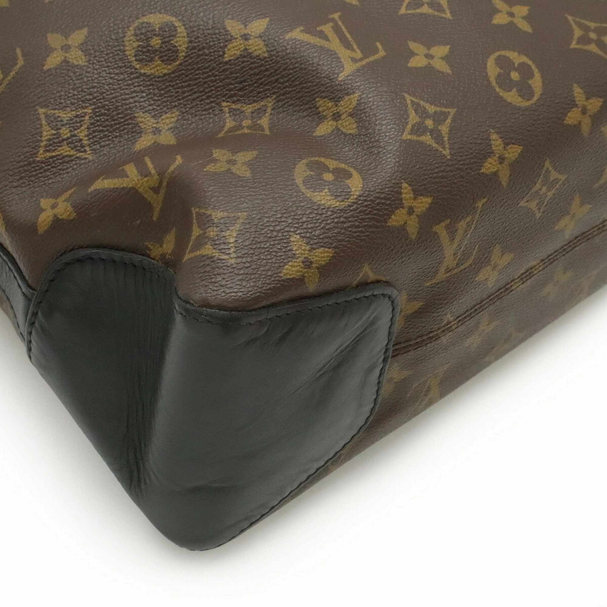 Louis Vuitton  Monogram Leather Shoulder Bag (Pre-Owned)