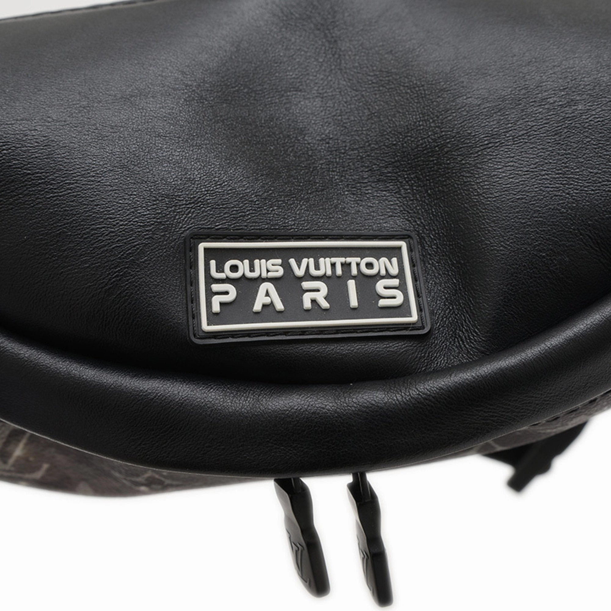 Louis Vuitton Monogram Monogram Canvas Sling Bag (Pre-Owned)
