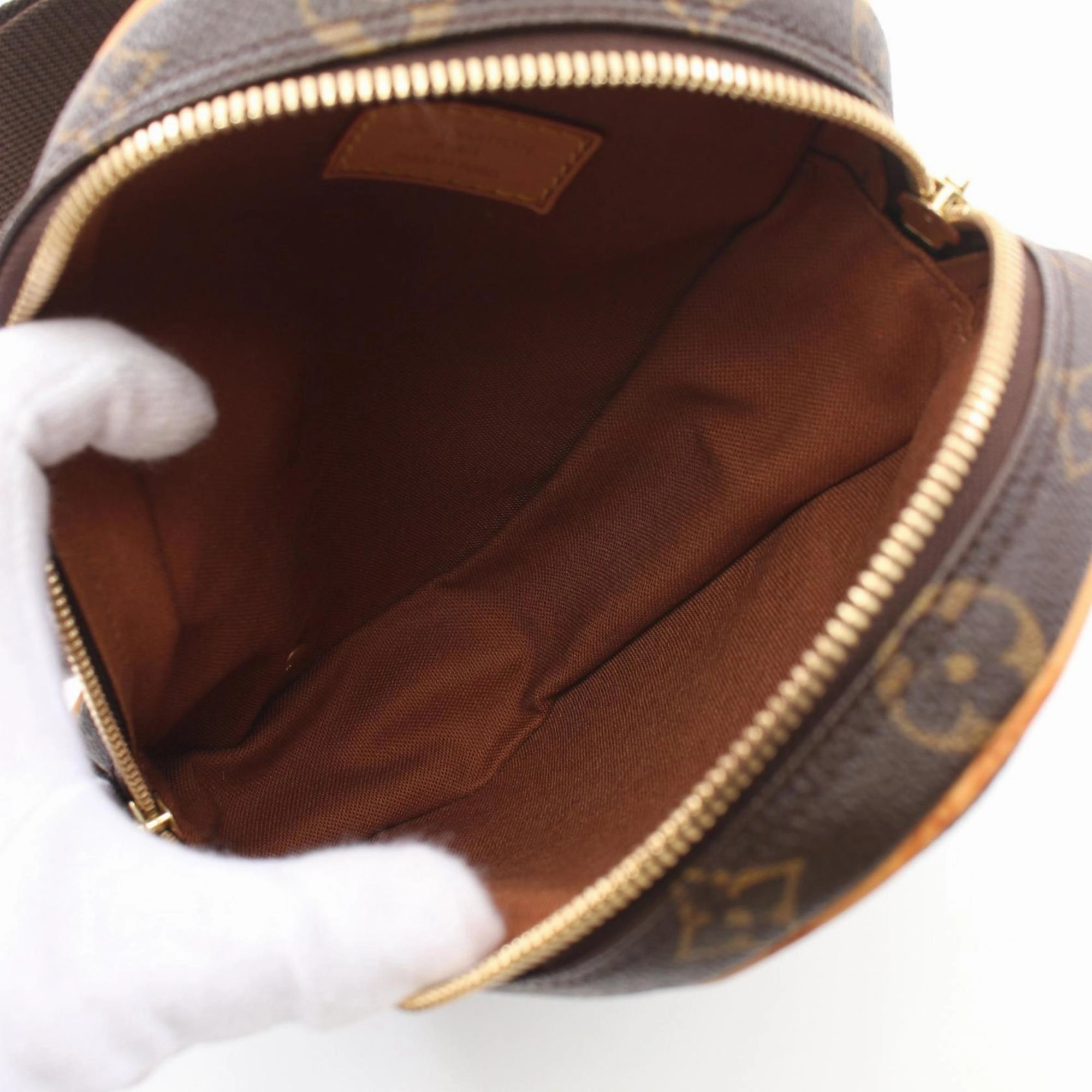 Louis Vuitton Monogram Monogram Fanny Pack Sling Bag (Pre-Owned)