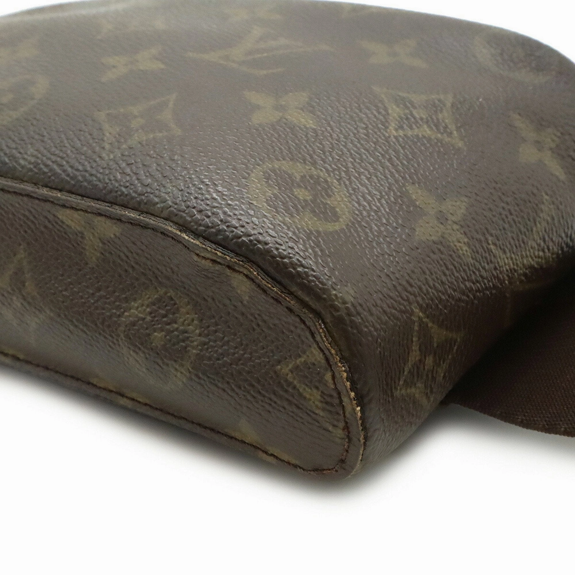Louis Vuitton Monogram Monogram Shoulder Bag Sling Bag (Pre-Owned)