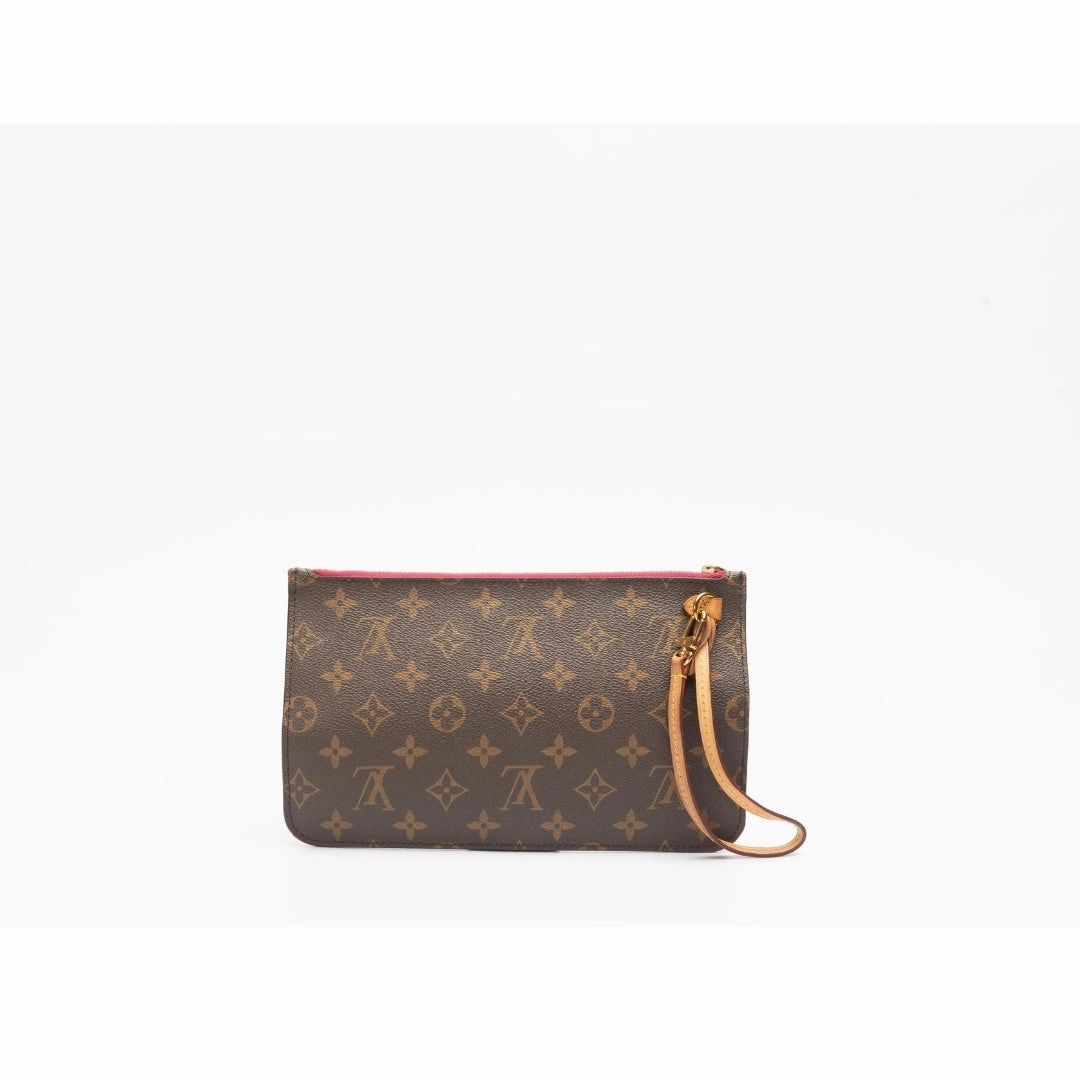 Louis Vuitton Monogram Neverfull MM tote bag