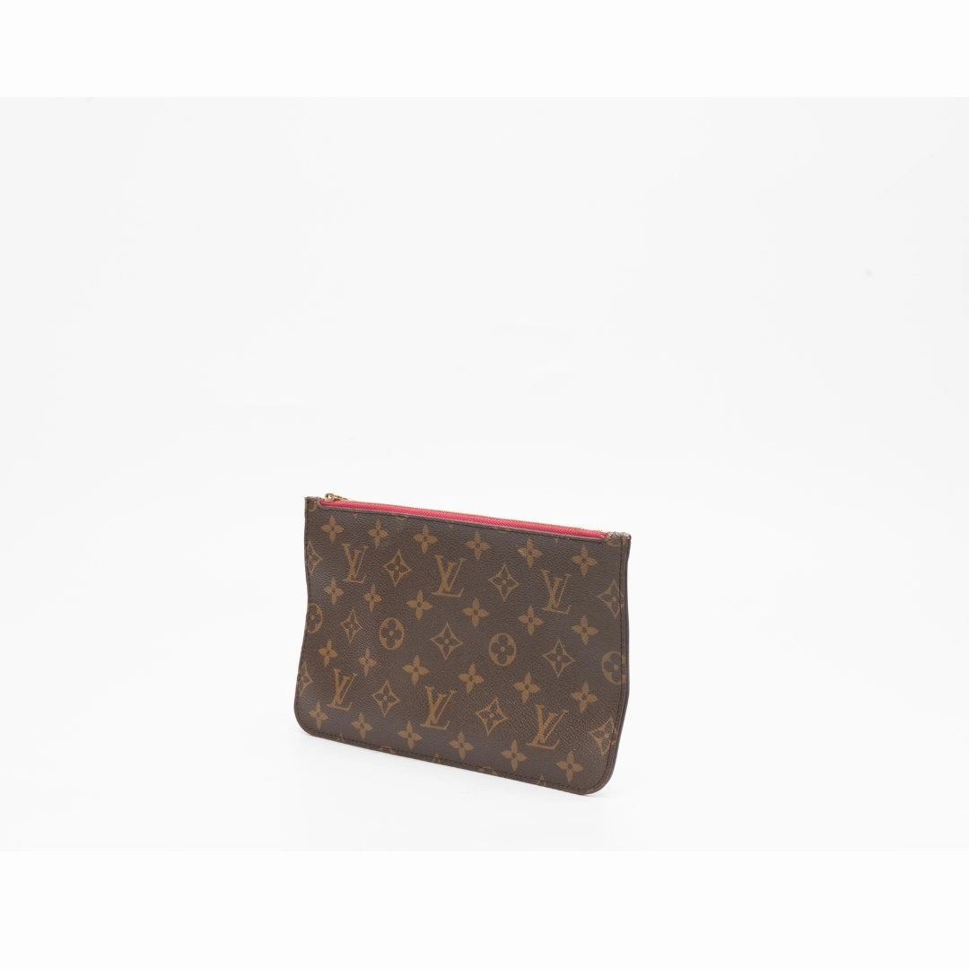 Louis Vuitton Monogram Neverfull MM tote bag