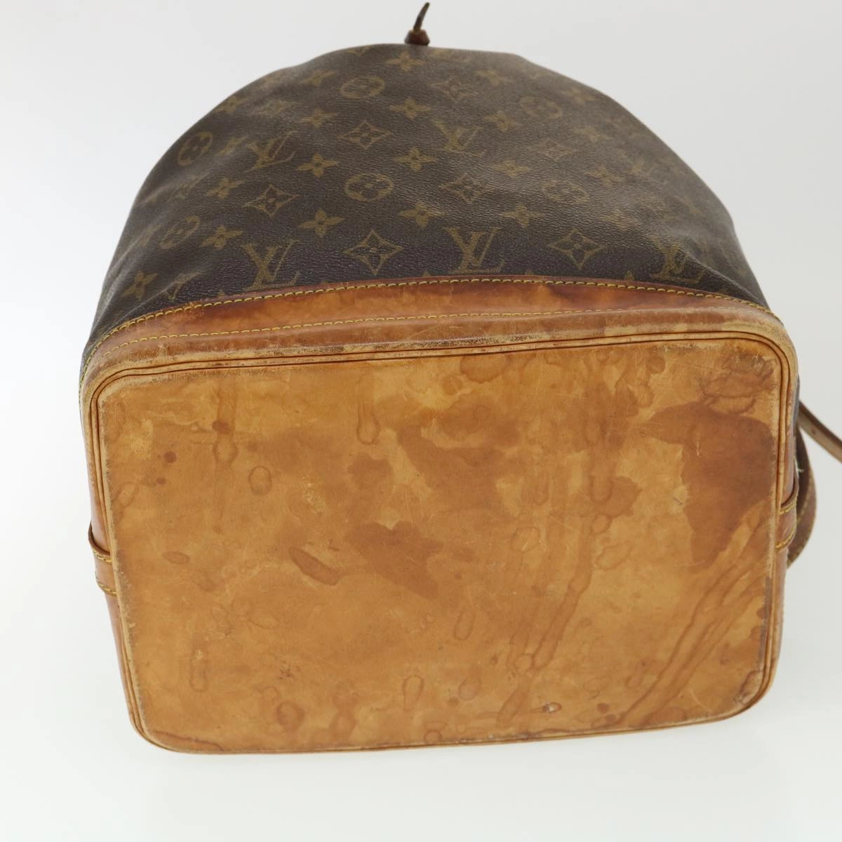 LOUIS VUITTON Monogram Noe Shoulder Bag M42224 LV 39084