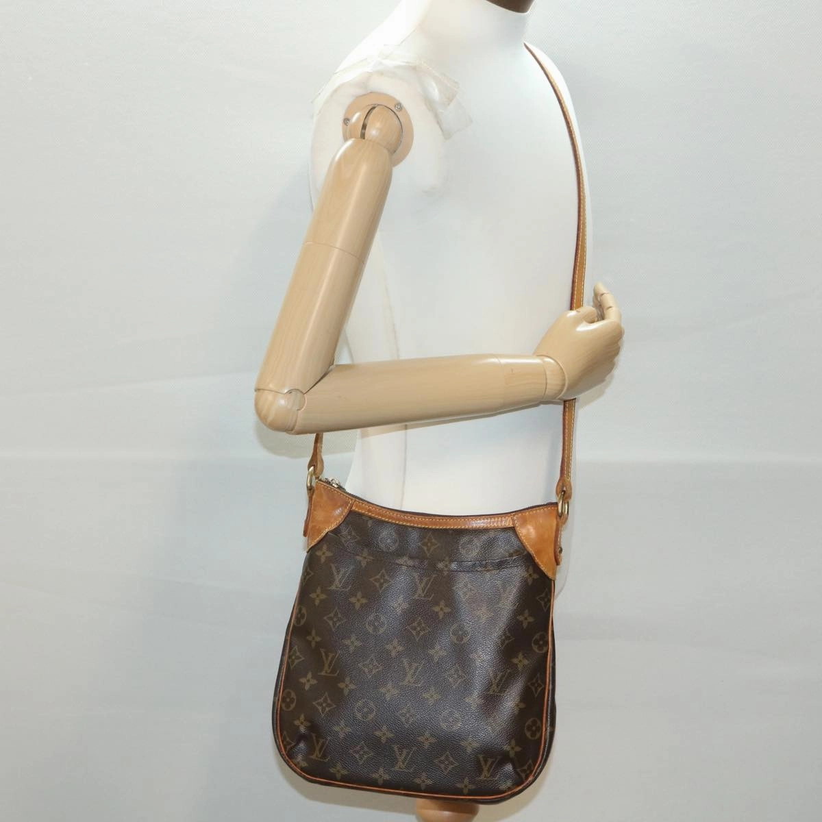 LOUIS VUITTON Monogram Odeon PM Shoulder Bag M56390 LV 38347