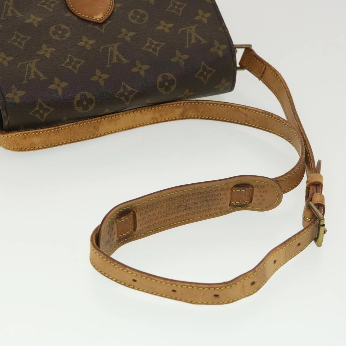 LOUIS VUITTON Monogram Saint Cloud GM Shoulder Bag M51242 LV am4076