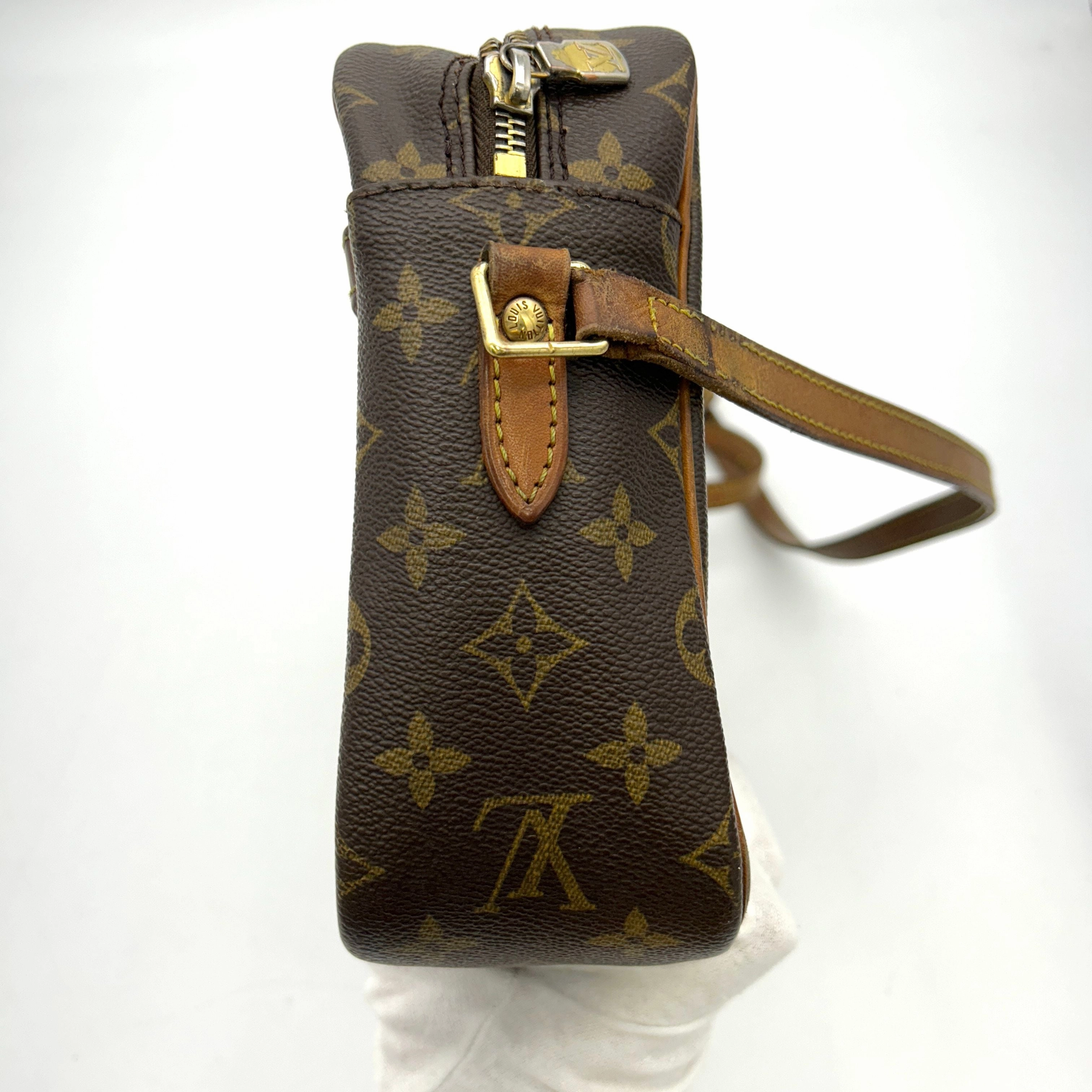 LOUIS VUITTON Monogram Trocadero 30 Shoulder Bag CNbwz10256