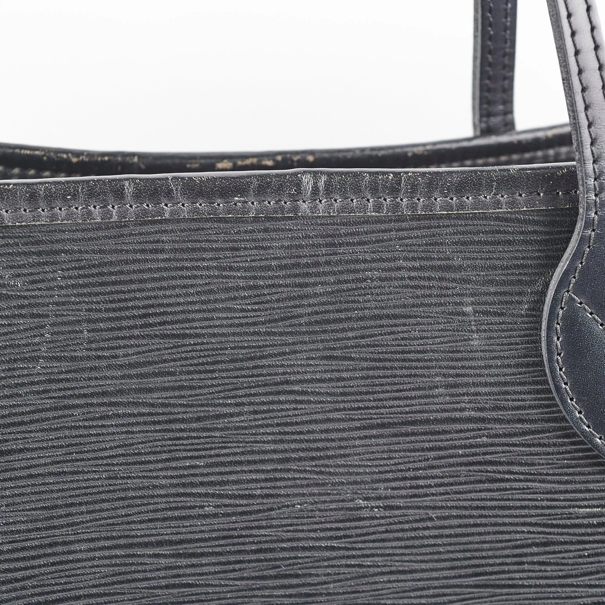 Louis Vuitton Neverfull MM Epi Black
