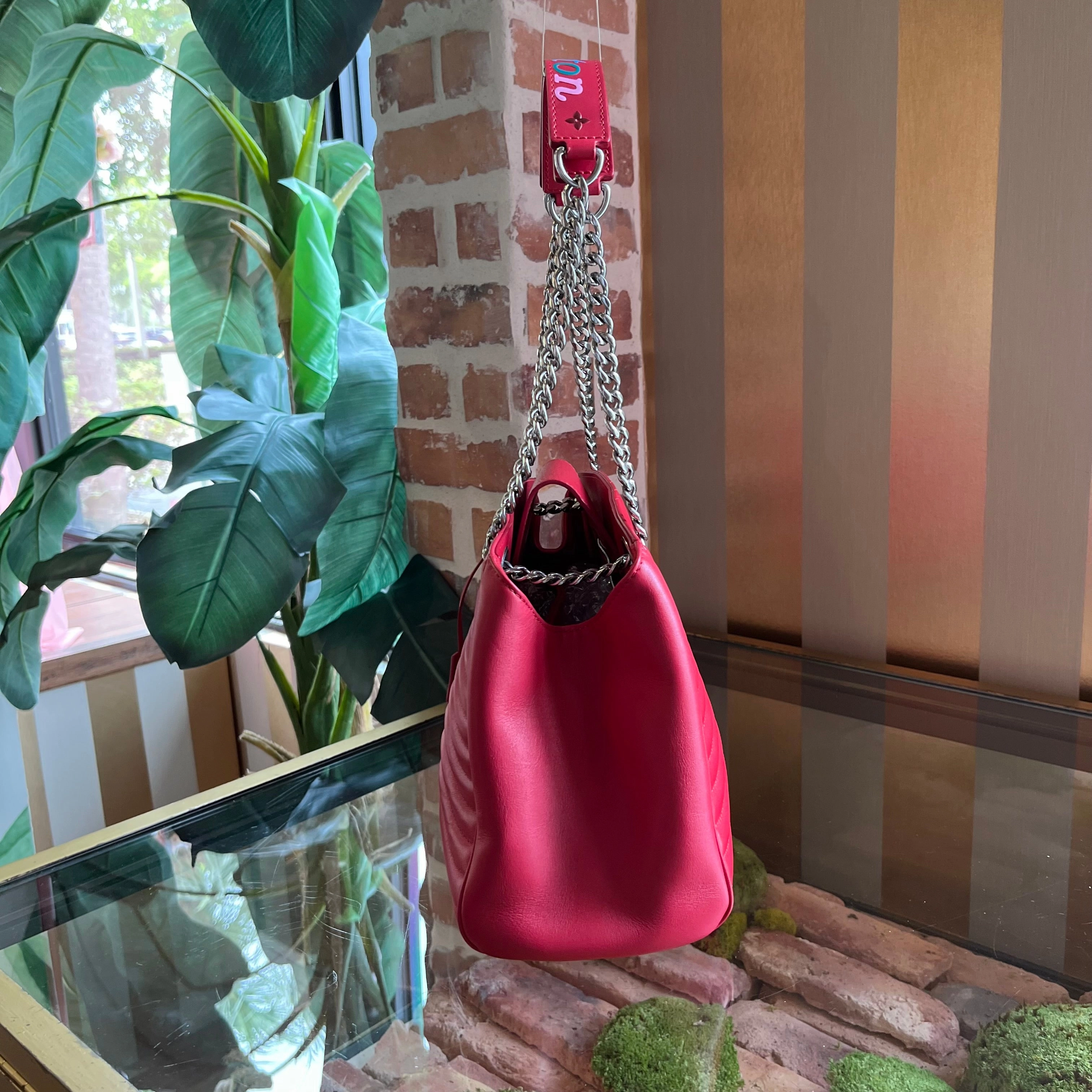 LOUIS VUITTON New Wave Red Leather Chain Tote Bag