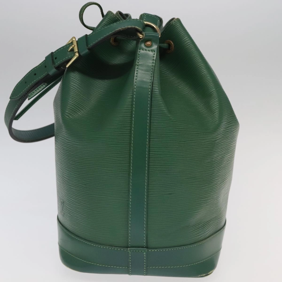 Louis Vuitton No Green Leather Shoulder Bag