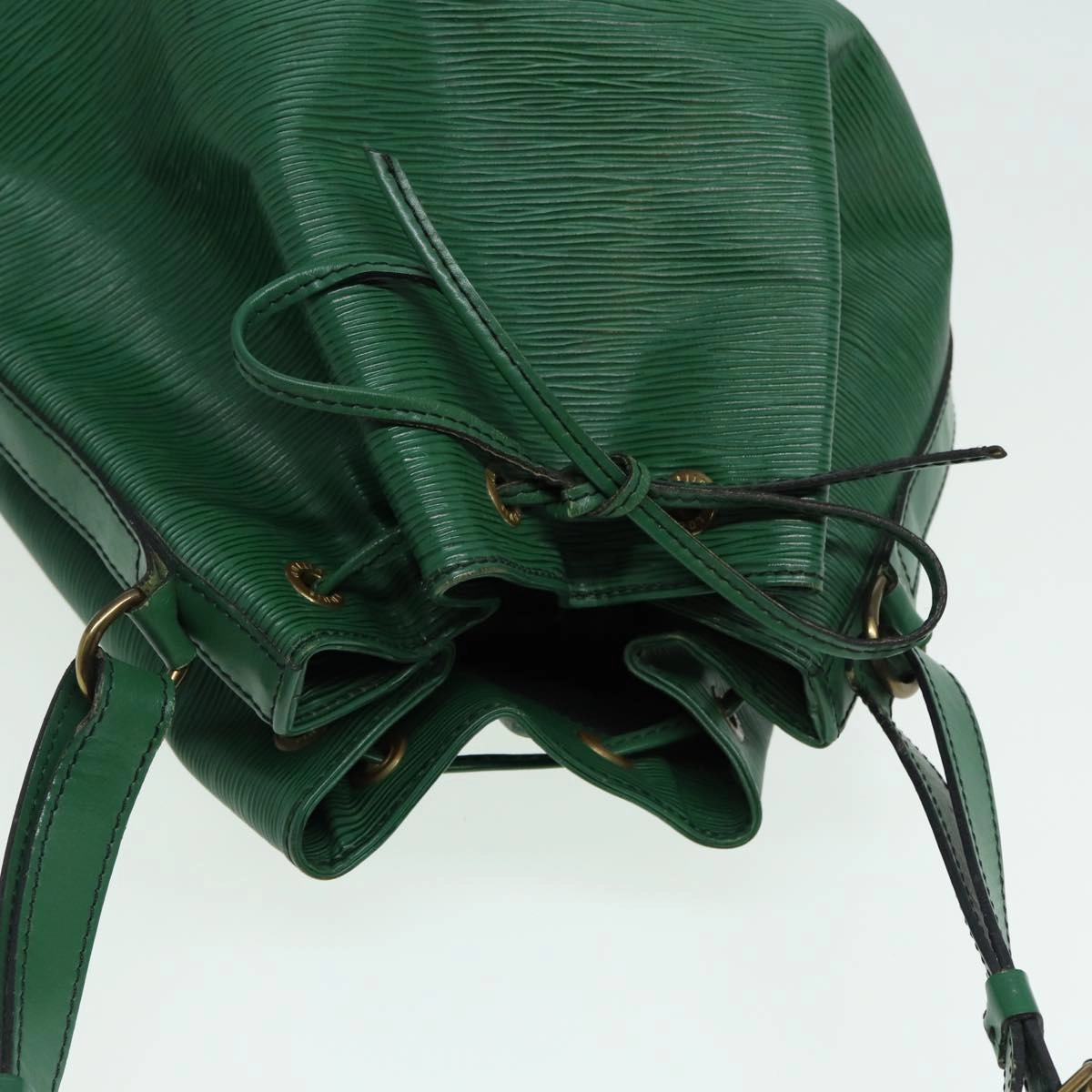 Louis Vuitton No Green Leather Shoulder Bag