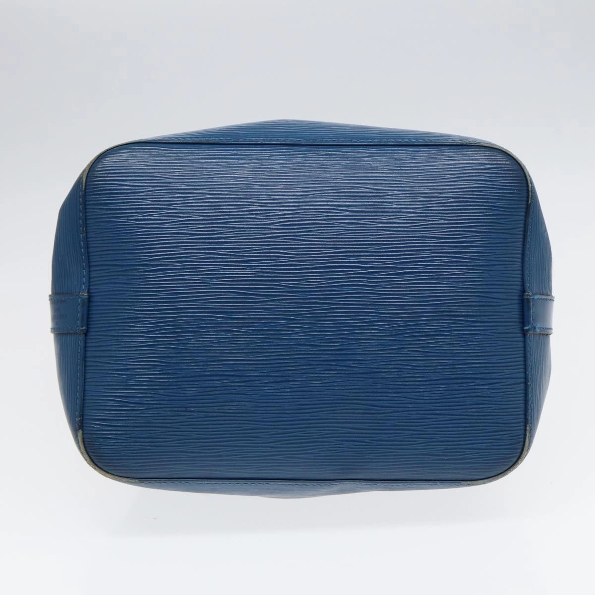 Louis Vuitton Noe Blue Leather Shoulder Bag