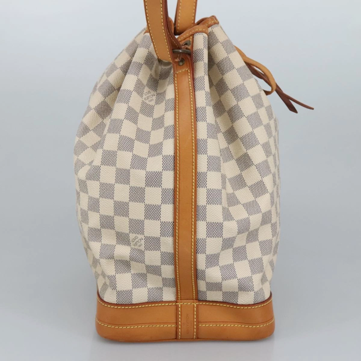Louis Vuitton Noe White Canvas Shoulder Bag