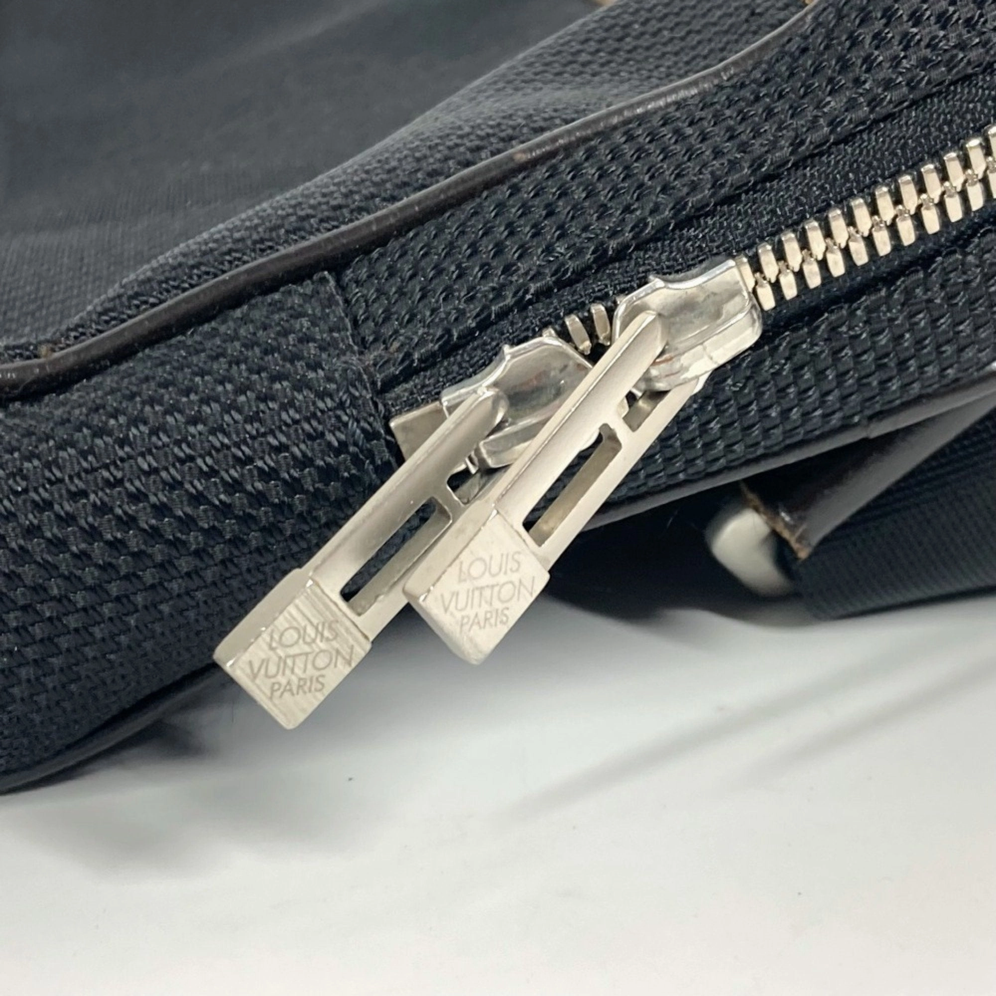 Louis Vuitton Noir Damier Geant Fanny Pack Shoulder Bag Sling Bag (Pre-Owned)