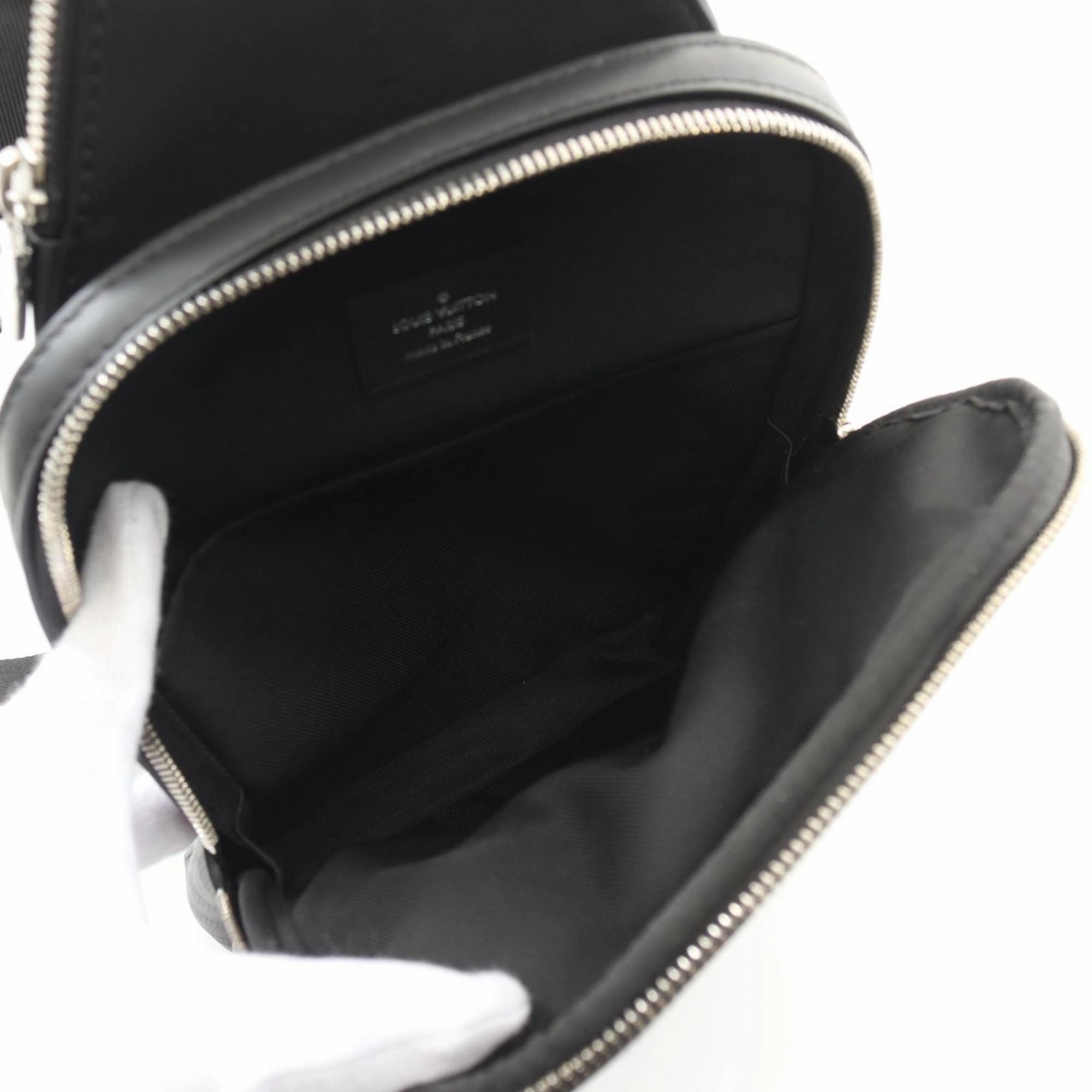 Louis Vuitton Noir Damier Infini Fanny Pack (Pre-Owned)