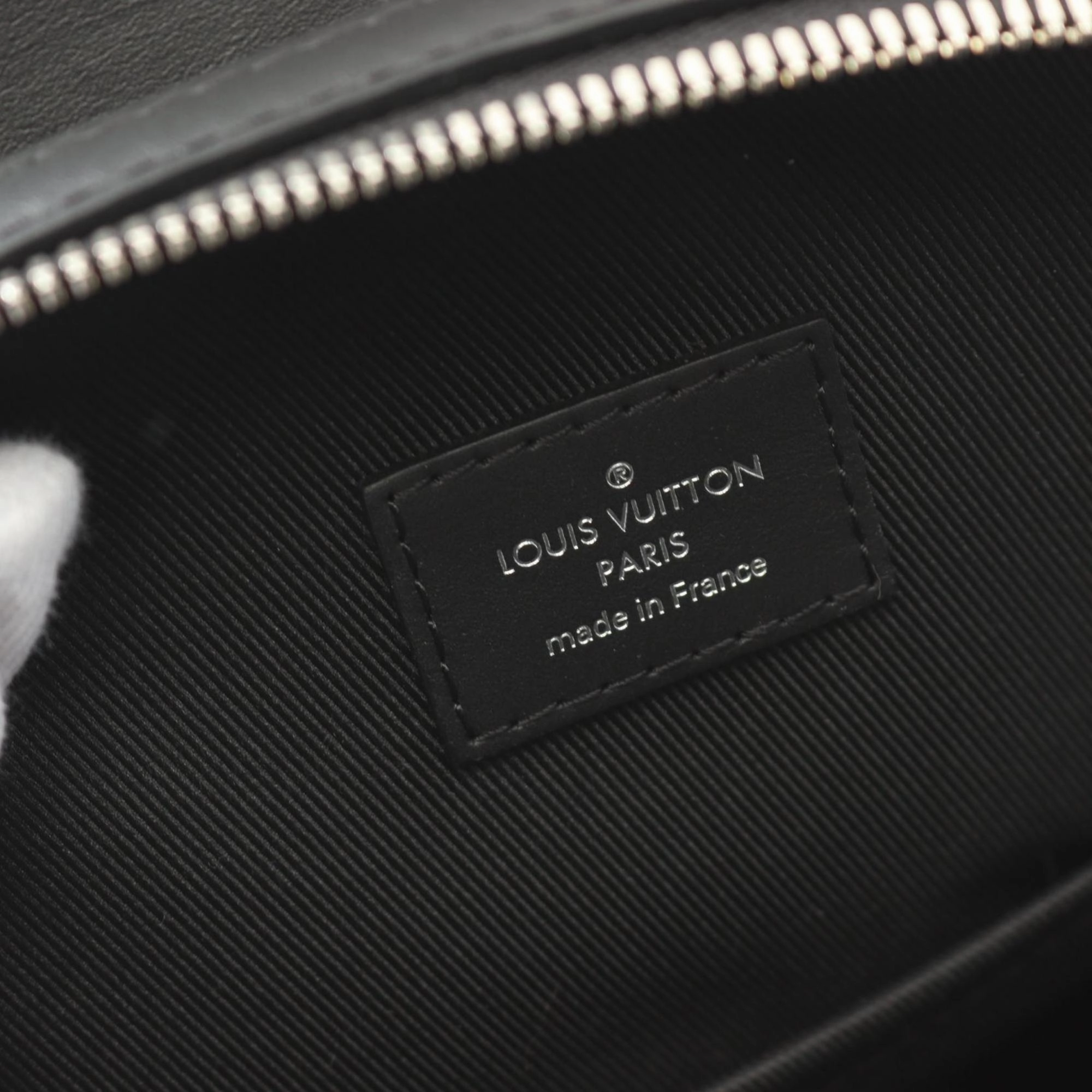 Louis Vuitton Noir Damier Infini Fanny Pack (Pre-Owned)