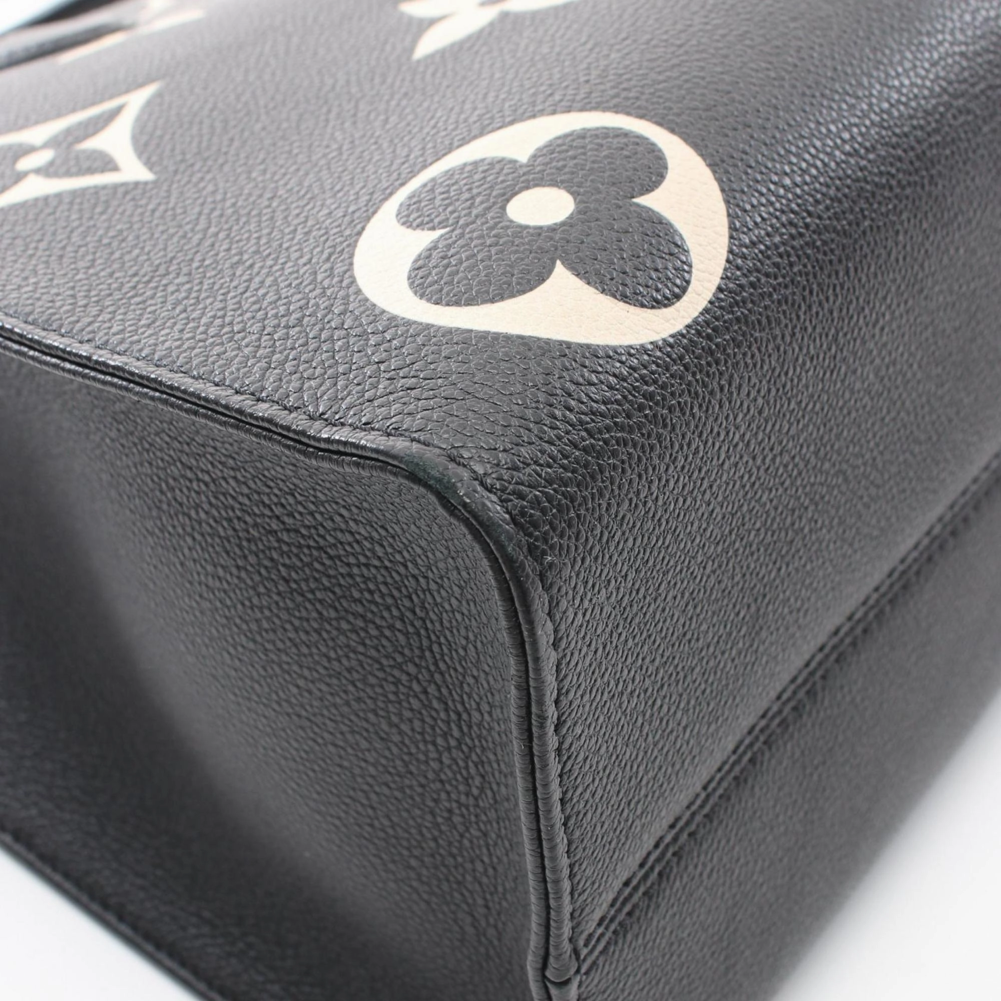 Louis Vuitton  Noir Monogram Empreinte Leather Tote Bag (Pre-Owned)