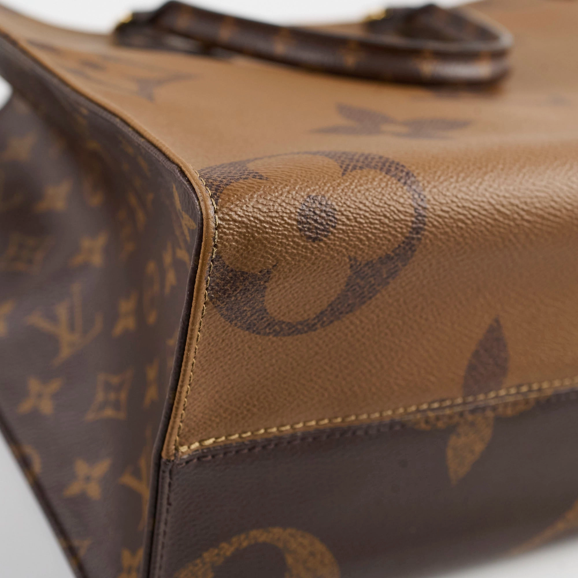 Louis Vuitton On The  Go MM Monogram