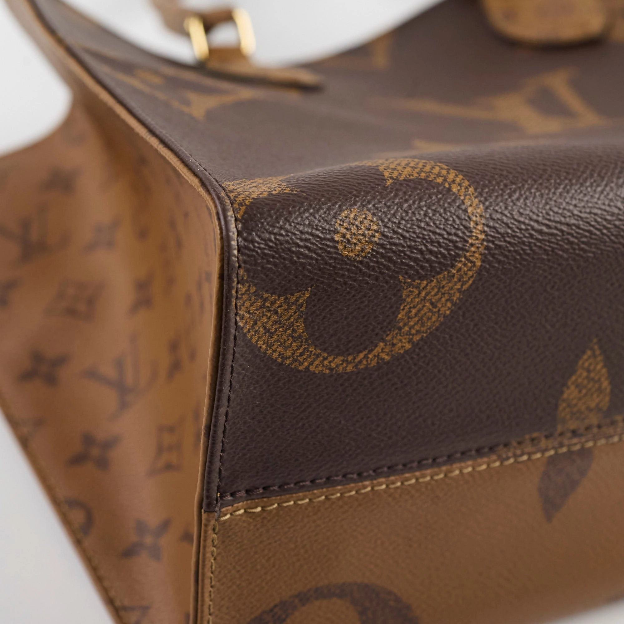Louis Vuitton On The  Go MM Monogram