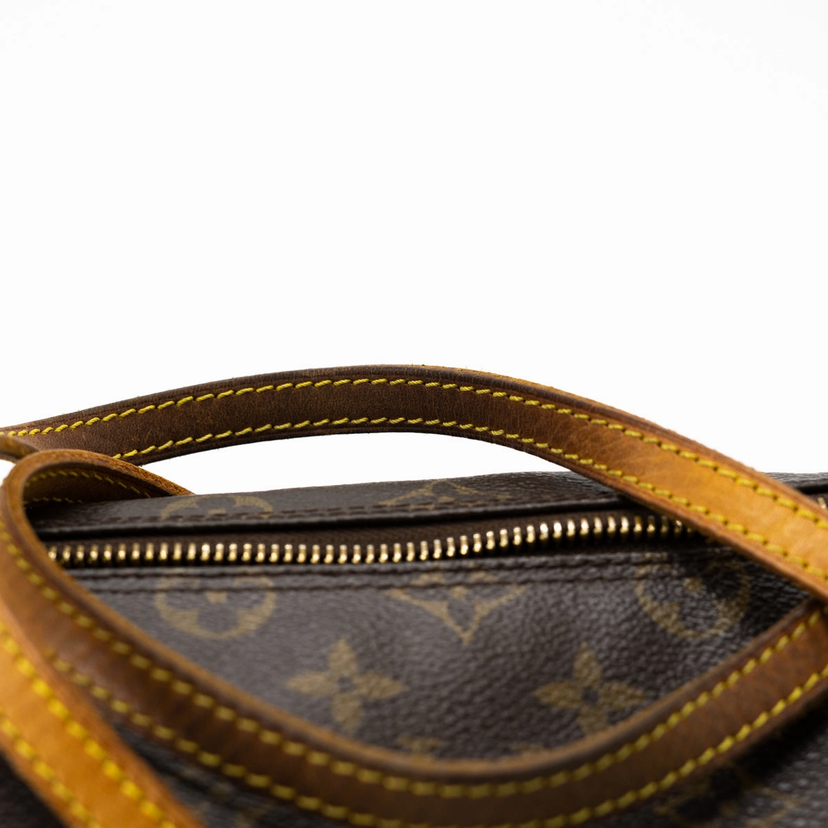 Louis Vuitton Papillion 26