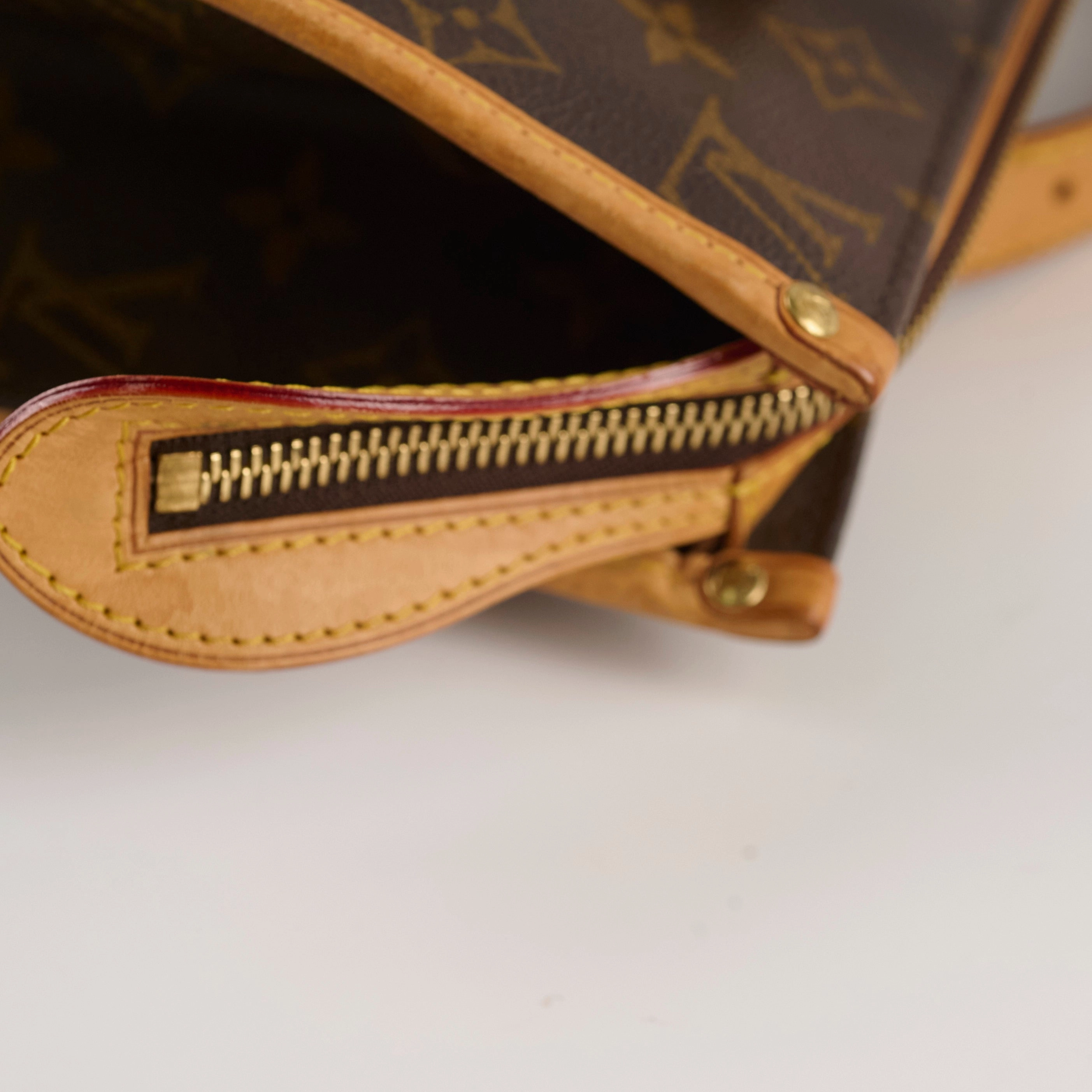 Louis Vuitton Popincourt Haut Monogram