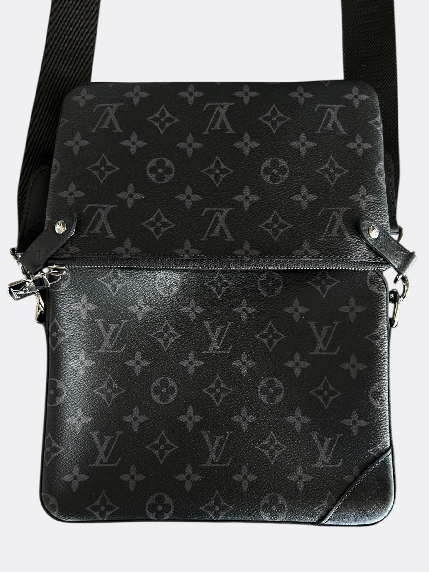 Louis Vuitton Reverse Monogram Eclipse Trio Messenger Bag