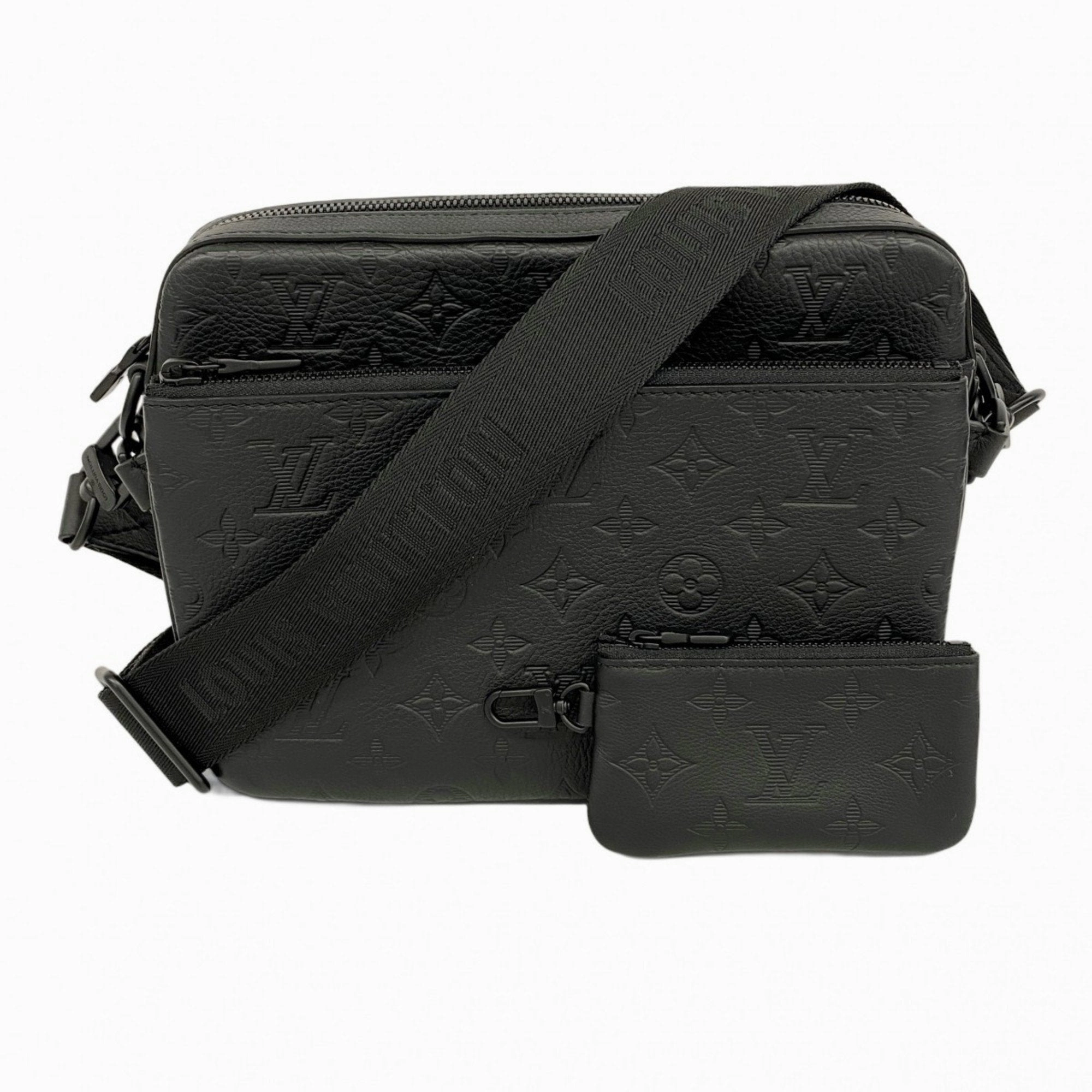 Louis Vuitton Shoulder Bag (Pre-Owned)