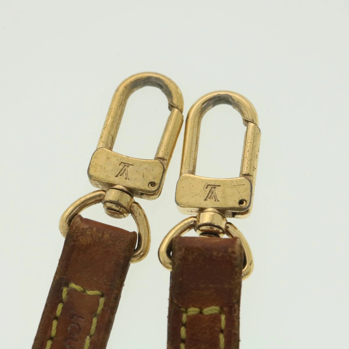 LOUIS VUITTON Shoulder Strap Leather 45.3"" Beige LV 38125