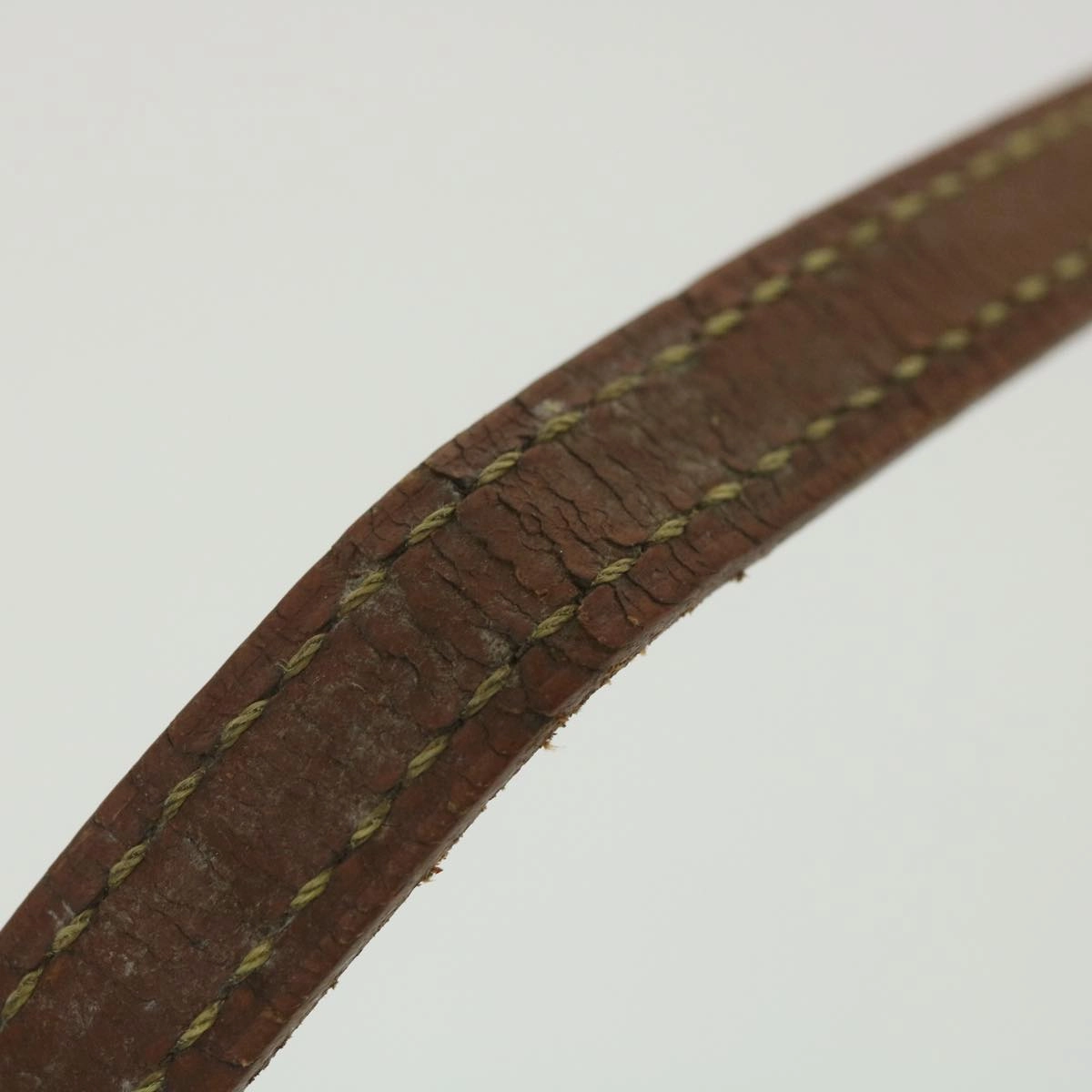 LOUIS VUITTON Shoulder Strap Leather 45.3"" Beige LV 38125