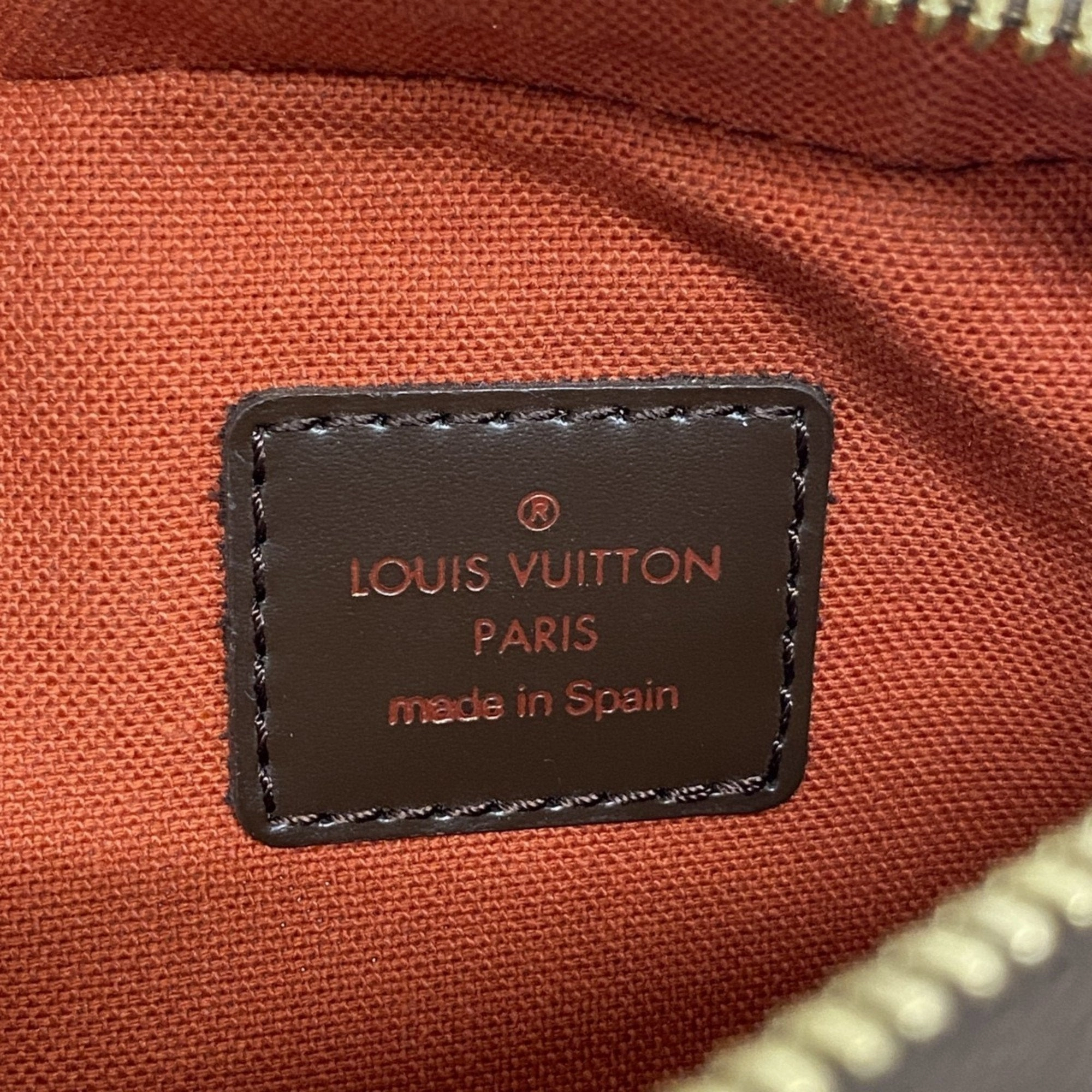 Louis Vuitton Sling Bag (Pre-Owned)