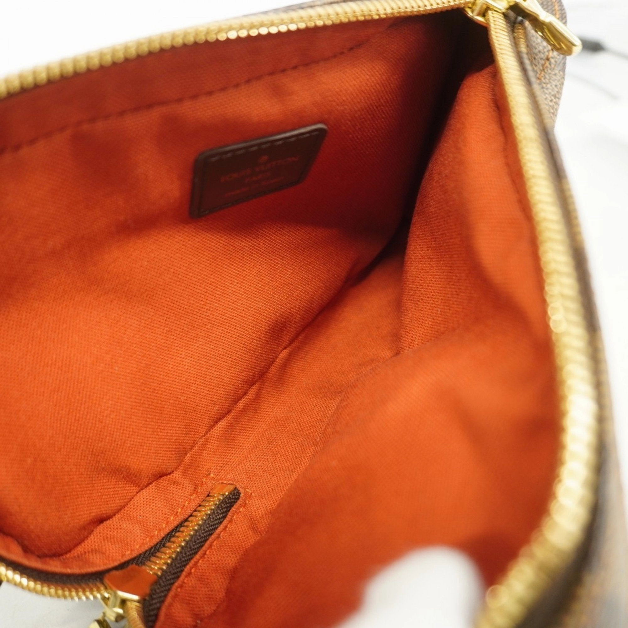 Louis Vuitton Sling Bag (Pre-Owned)