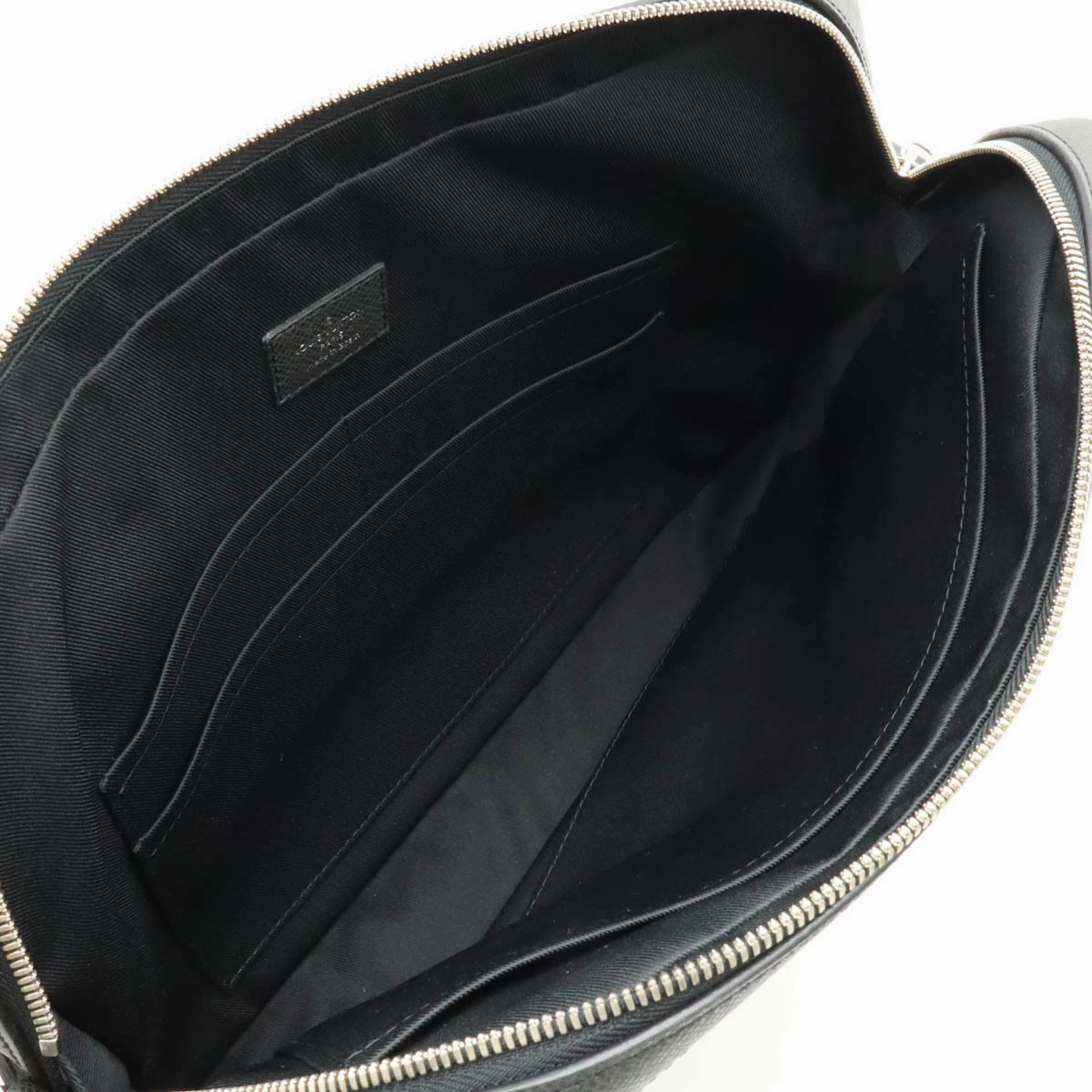 Louis Vuitton Taiga Ardoise Taiga Leather Shoulder Bag (Pre-Owned)