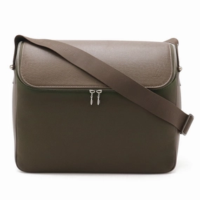 Louis Vuitton Taiga Taiga Leather Nylon Canvas Shoulder Bag (Pre-Owned)