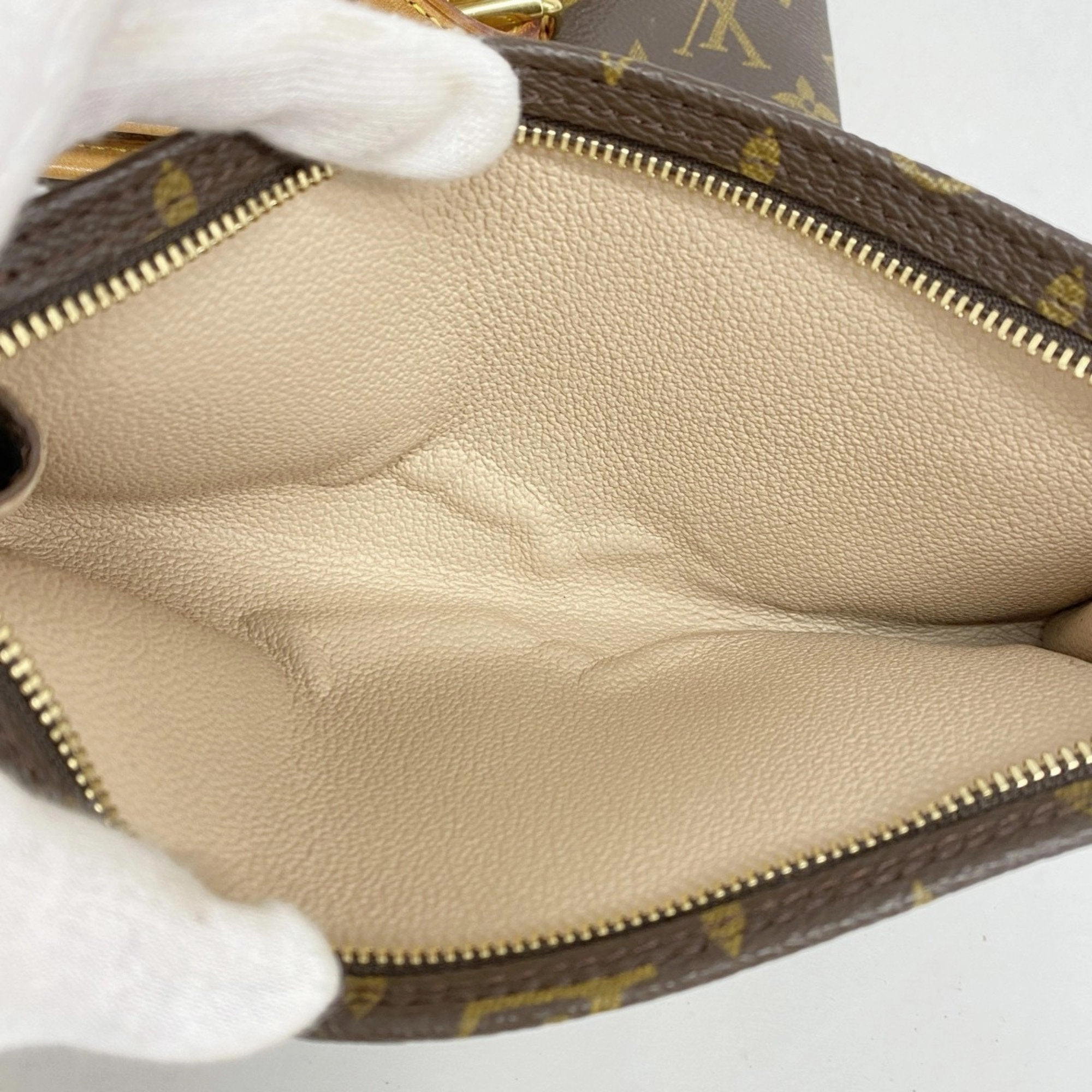 Louis Vuitton Tote Bag (Pre-Owned)