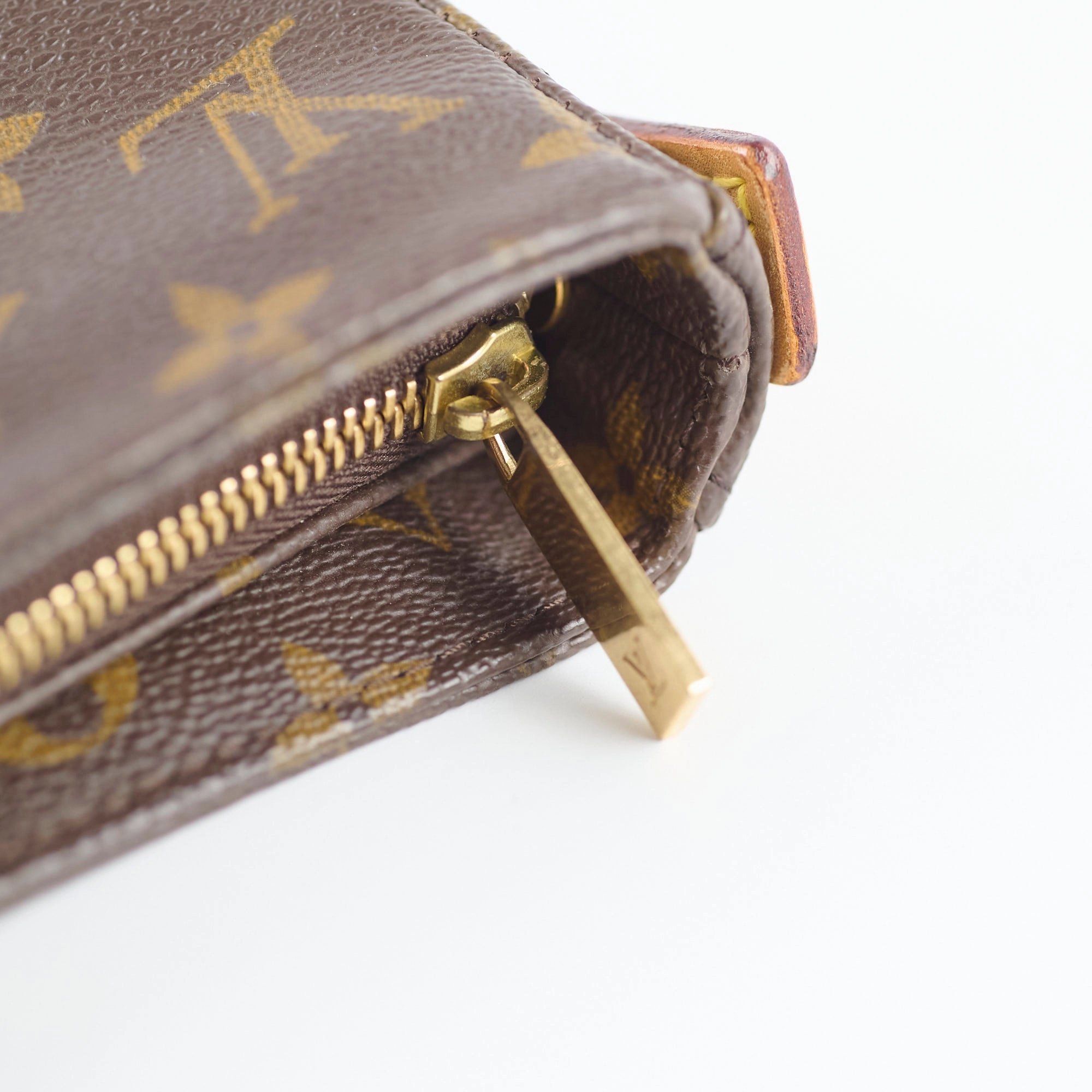Louis Vuitton Tote Monogram