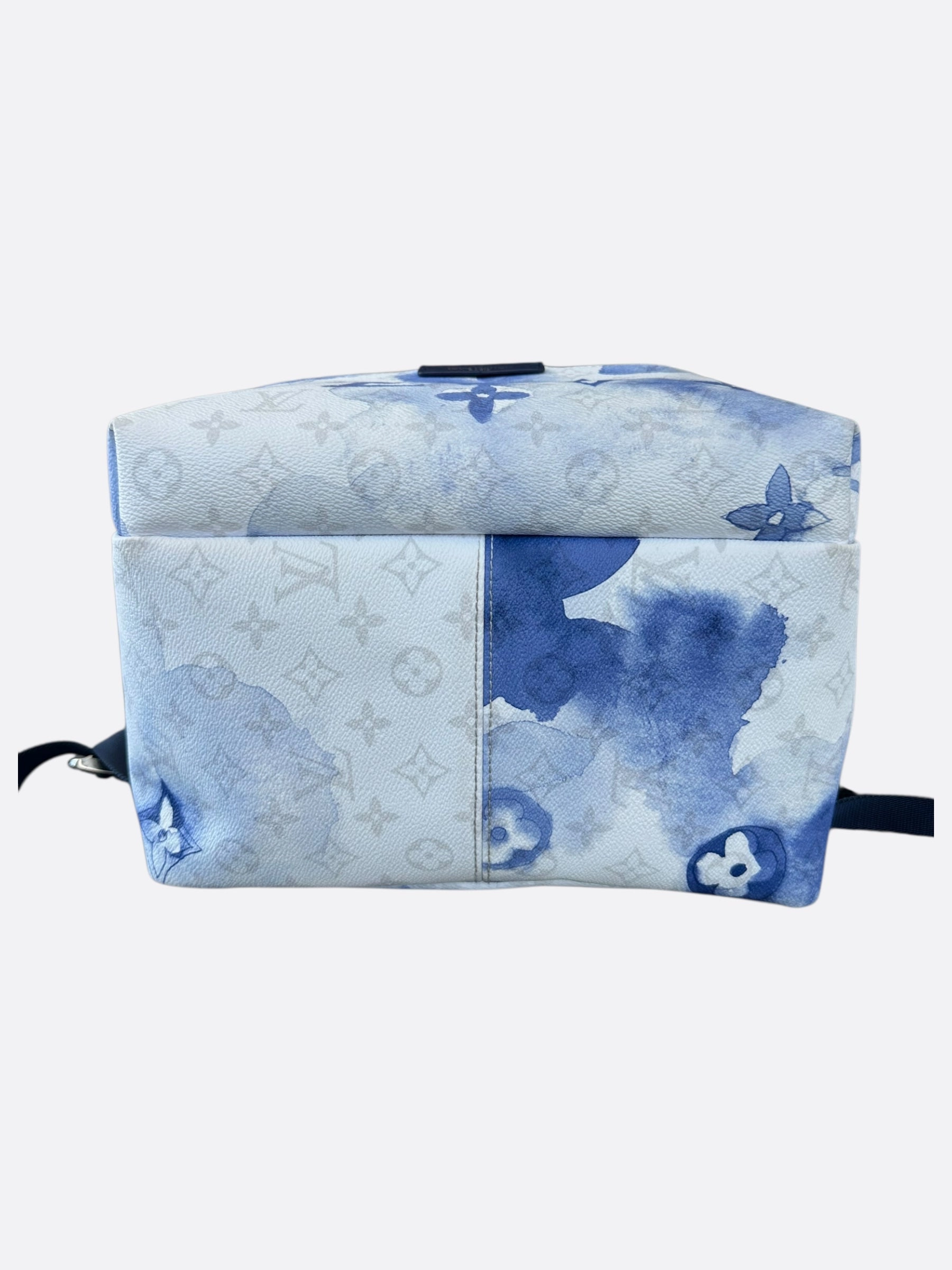 Louis Vuitton White & Blue Watercolor Monogram Discovery Backpack