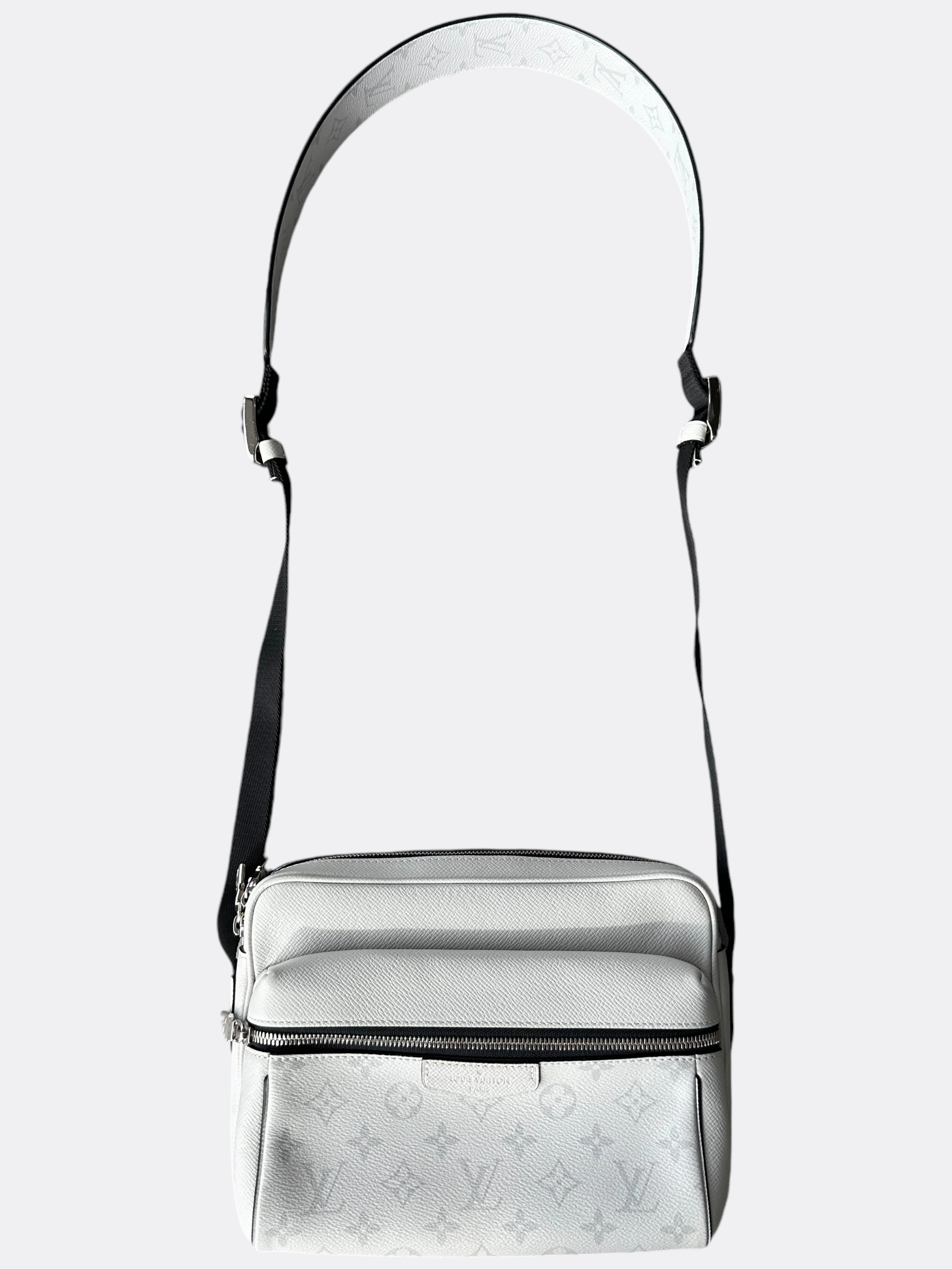 Louis Vuitton White Taigarama Monogram Outdoor Messenger Bag