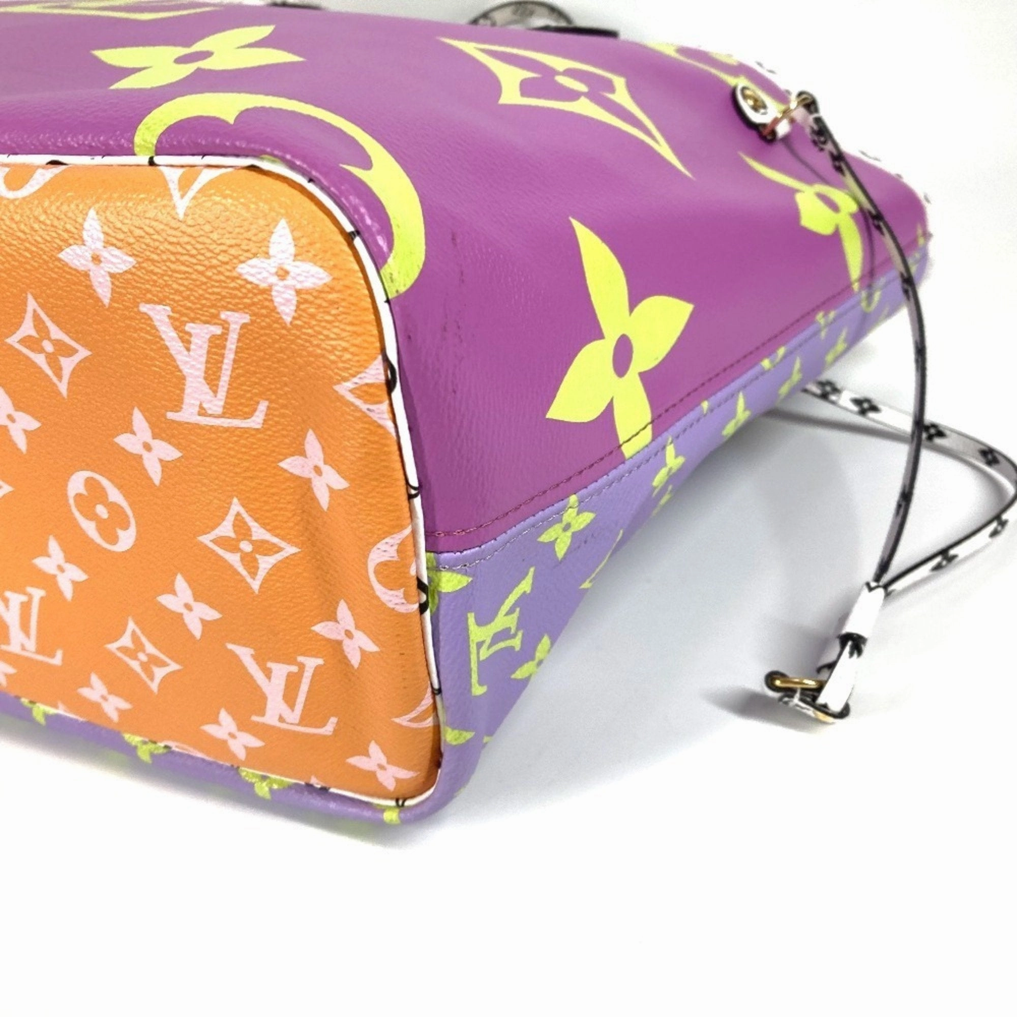 Louis Vuitton  yellow Monogram Canvas Shoulder Bag Tote Bag (Pre-Owned)