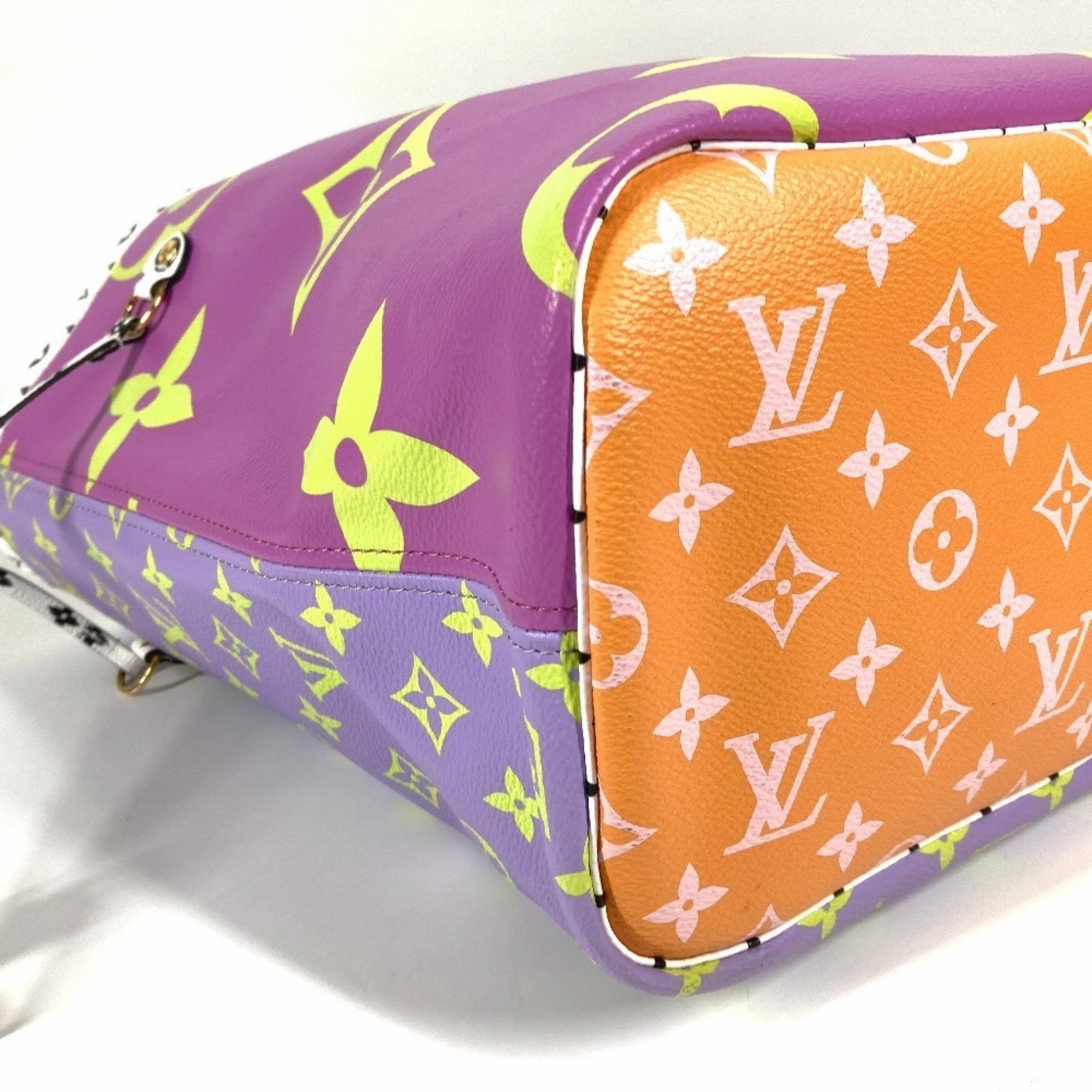 Louis Vuitton  yellow Monogram Canvas Shoulder Bag Tote Bag (Pre-Owned)