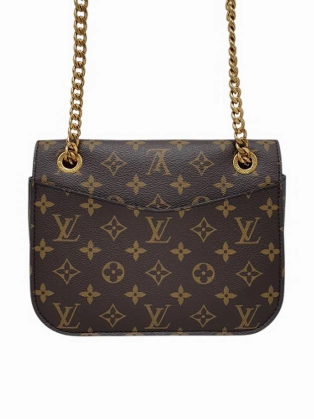M45592 Monogram Canvas Passy Gold Chain Shoulder Bag