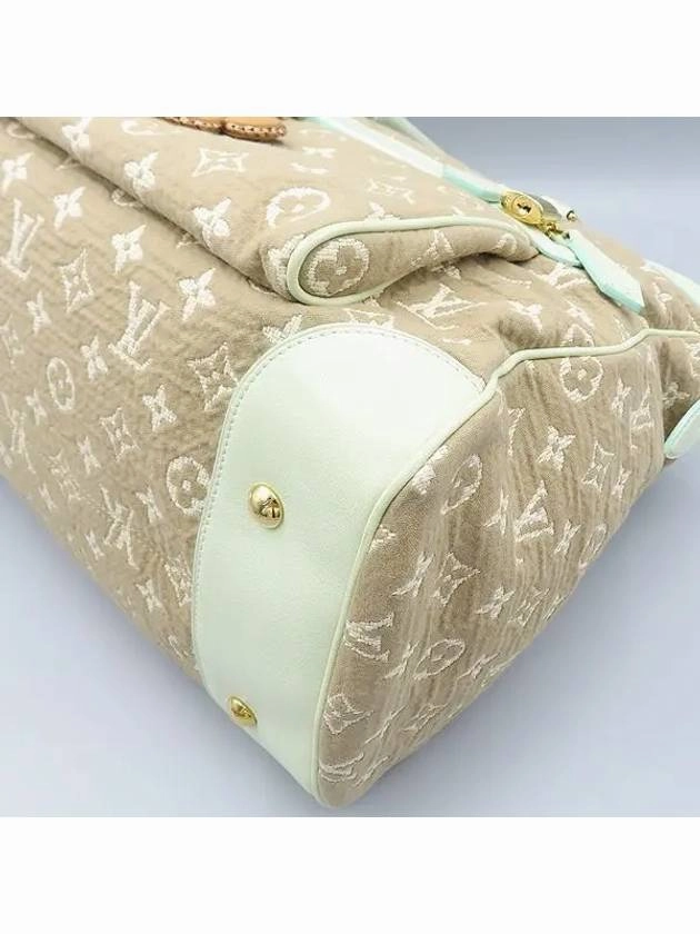 M93498 shoulder bag