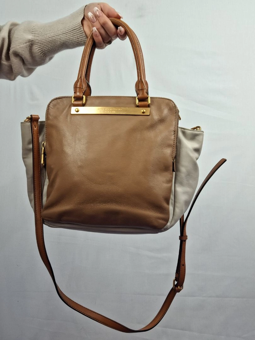 Marc Jacobs Medium Multicompartment Contrast Gold Hard Wear Bag