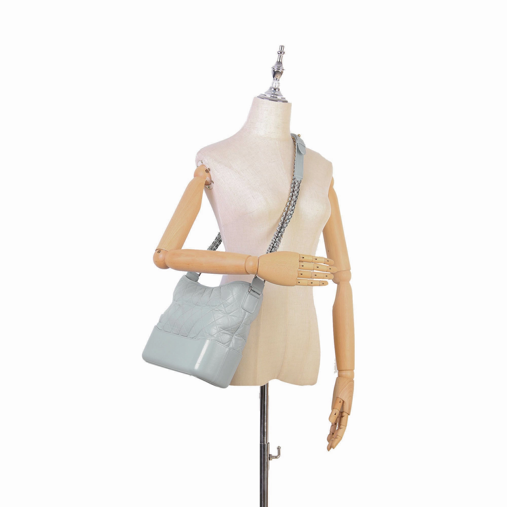 Medium Gabrielle Leather Shoulder Bag